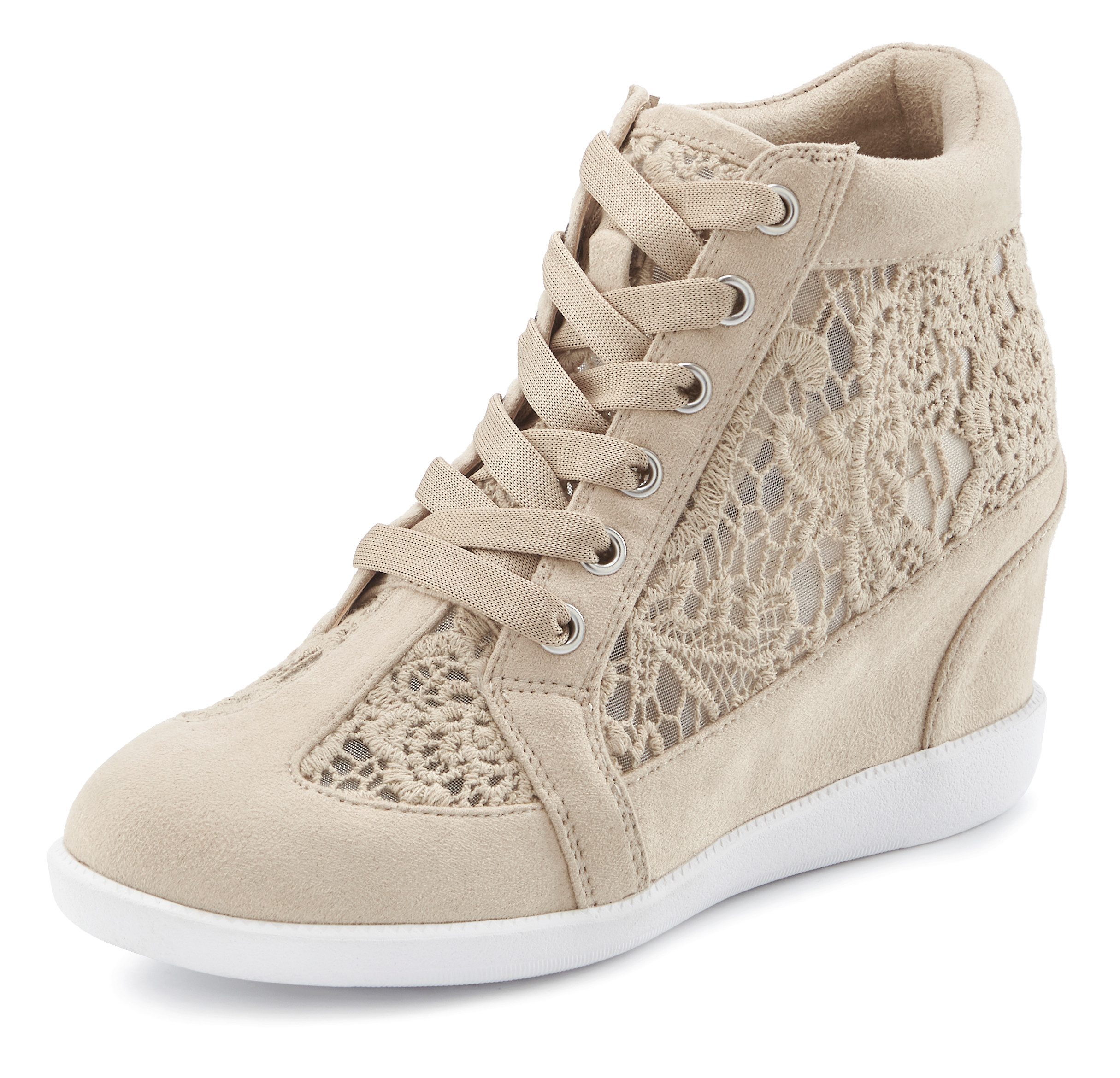 Lascana Sneakers Vrijetijdsschoen, met ingesloten sleehak en puntdetails