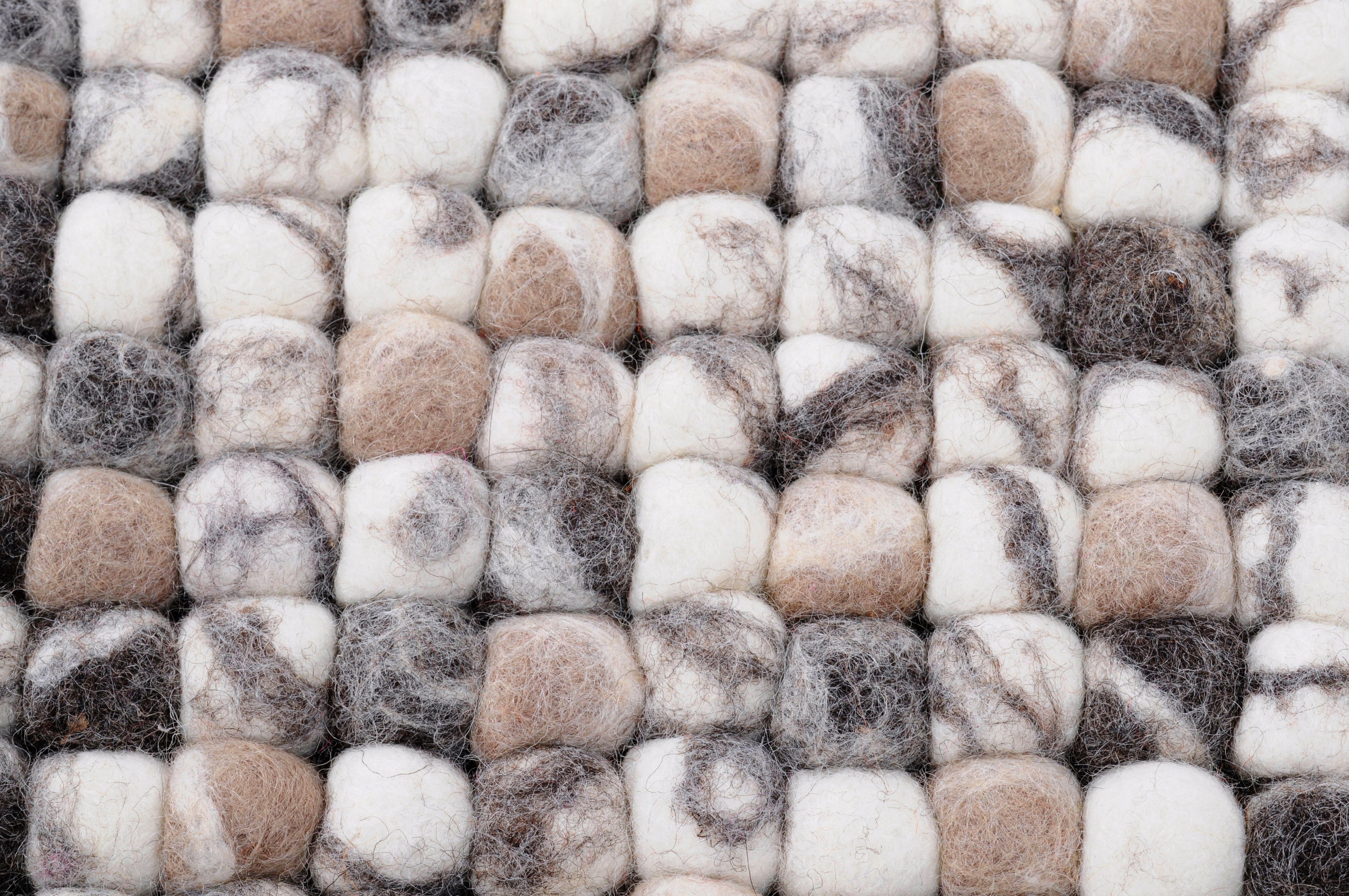 THEKO Wollen kleed Felty 2.2 Viltbolletjes-vloerkleed, zuivere wol, met de hand gemaakt