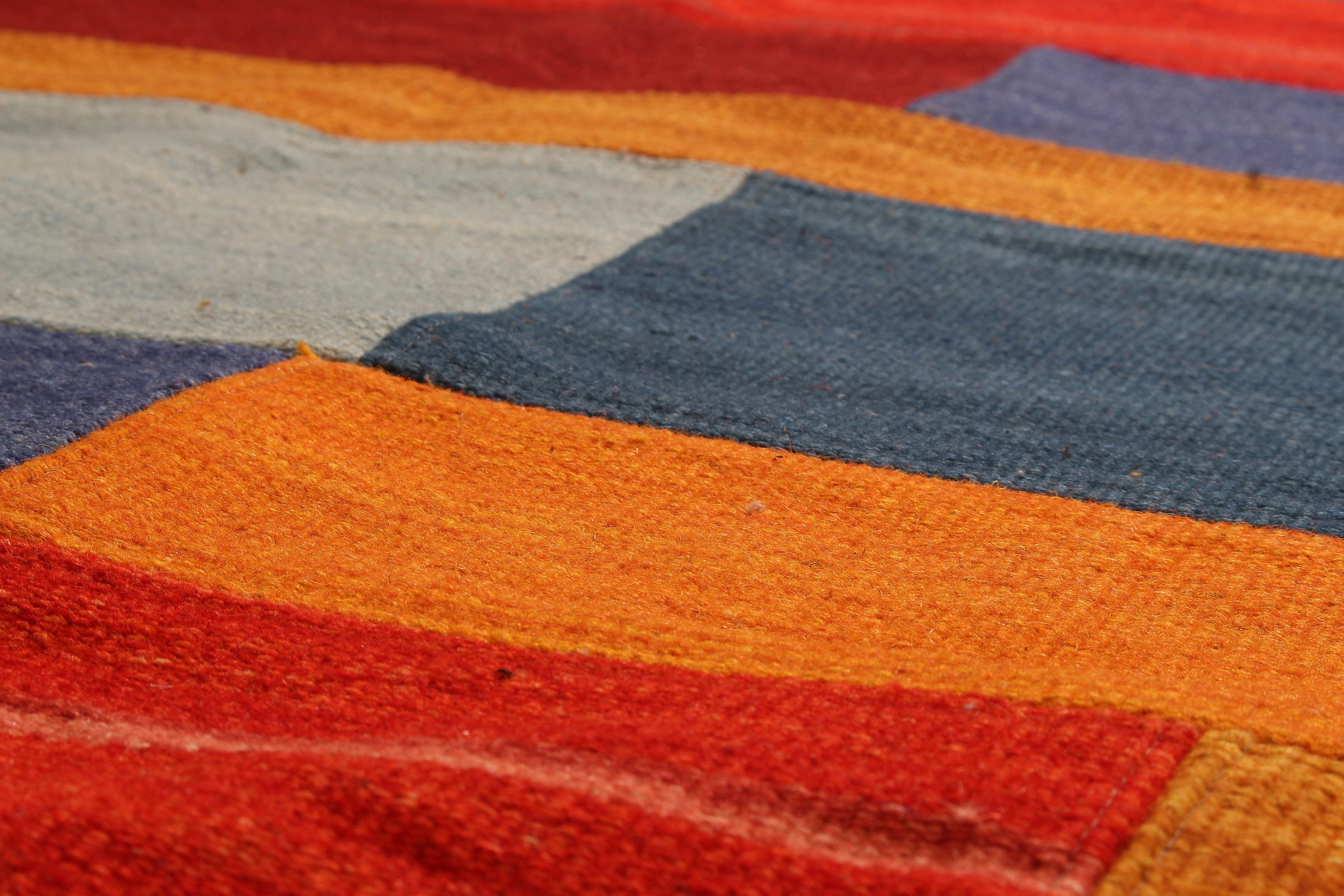 Kayoom Vloerkleed Radical 335 Handgeweven jacquard kilim, hoogwaardige materiaalcombinatie.