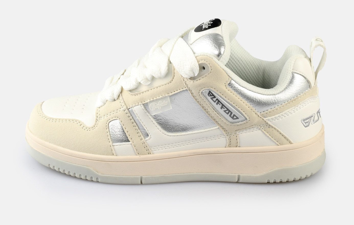 Buffalo Plateausneakers Azalia LO Basketsneaker, lage schoen, veterschoen met Memory Foam binnenzool