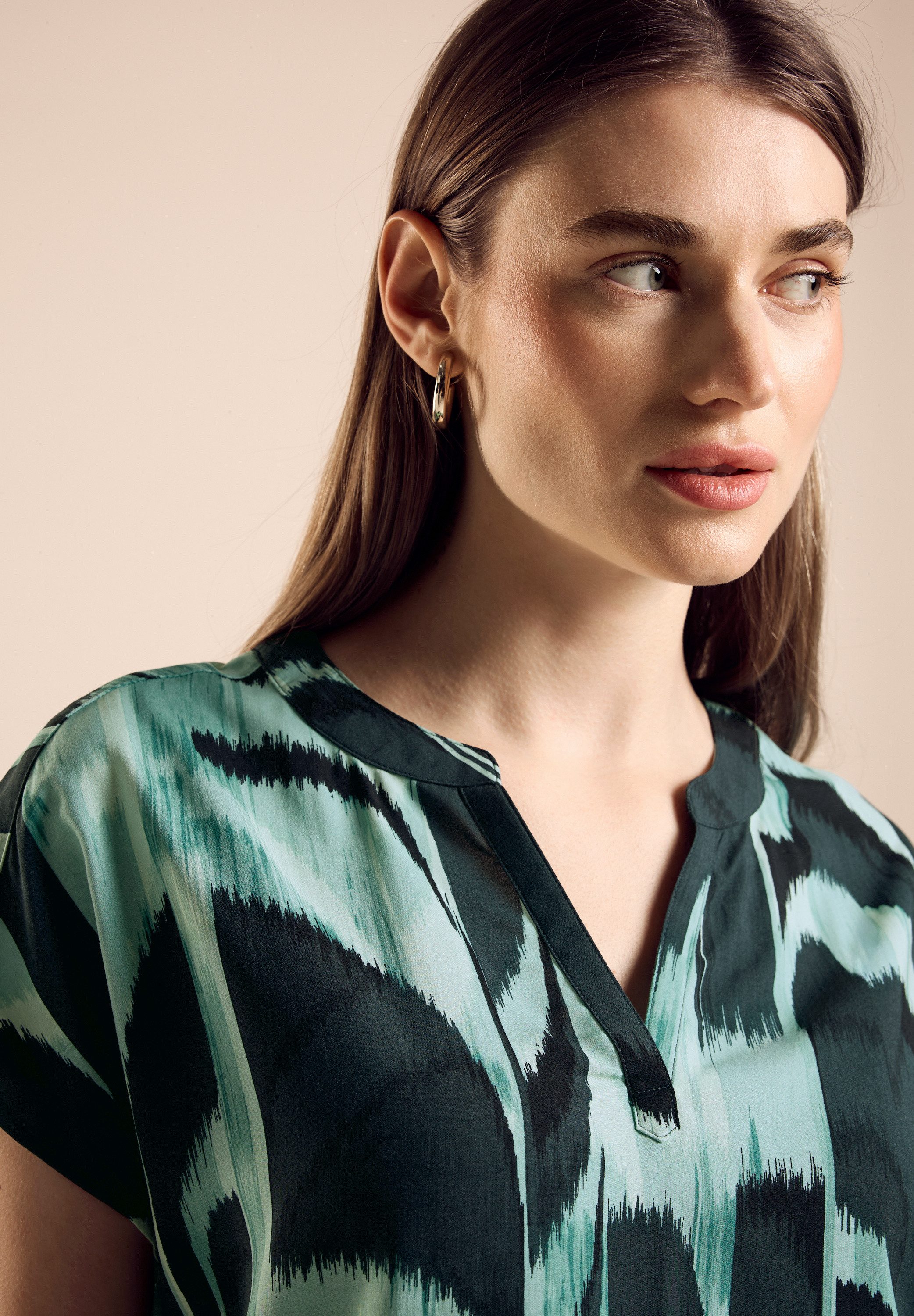 STREET ONE Gedessineerde blouse met grafisch patroon