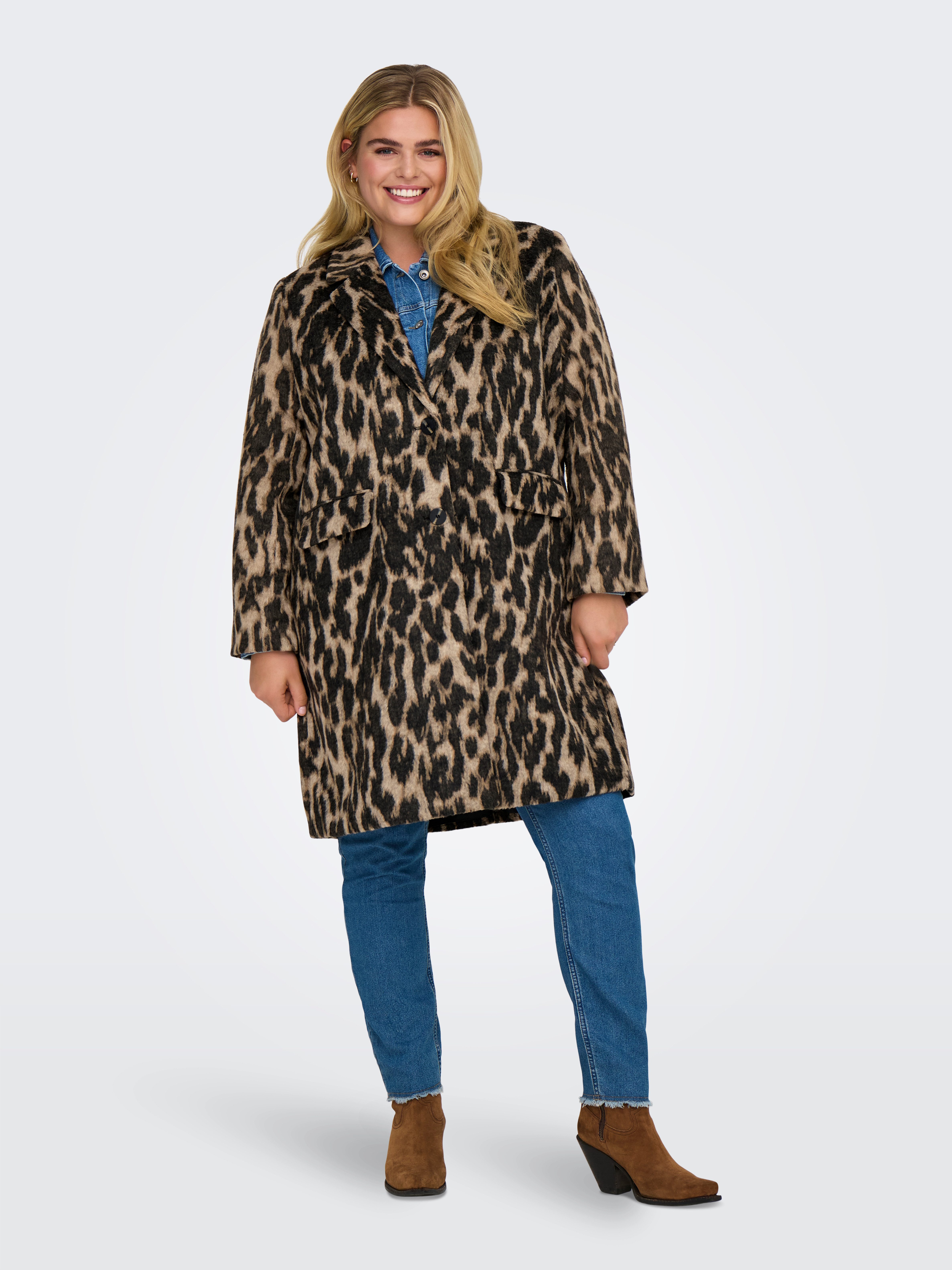 ONLY CARMAKOMA Korte jas CARVALBORG ANIMAL LIFE COAT OTW