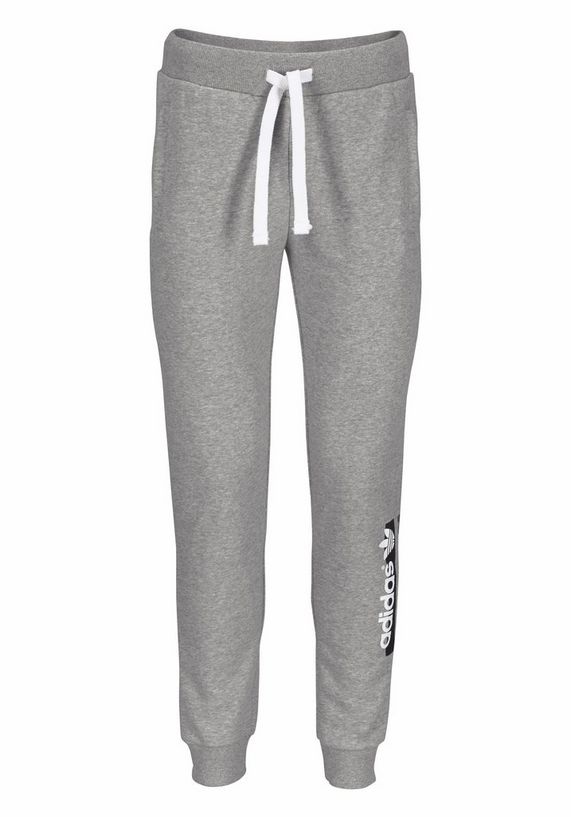 ADIDAS ORIGINALS joggingbroek »REGULAR CUFFED TRACKPANT« ADIDAS ORIGINALS joggingbroek »REGULAR CUFFED TRACKPANT«