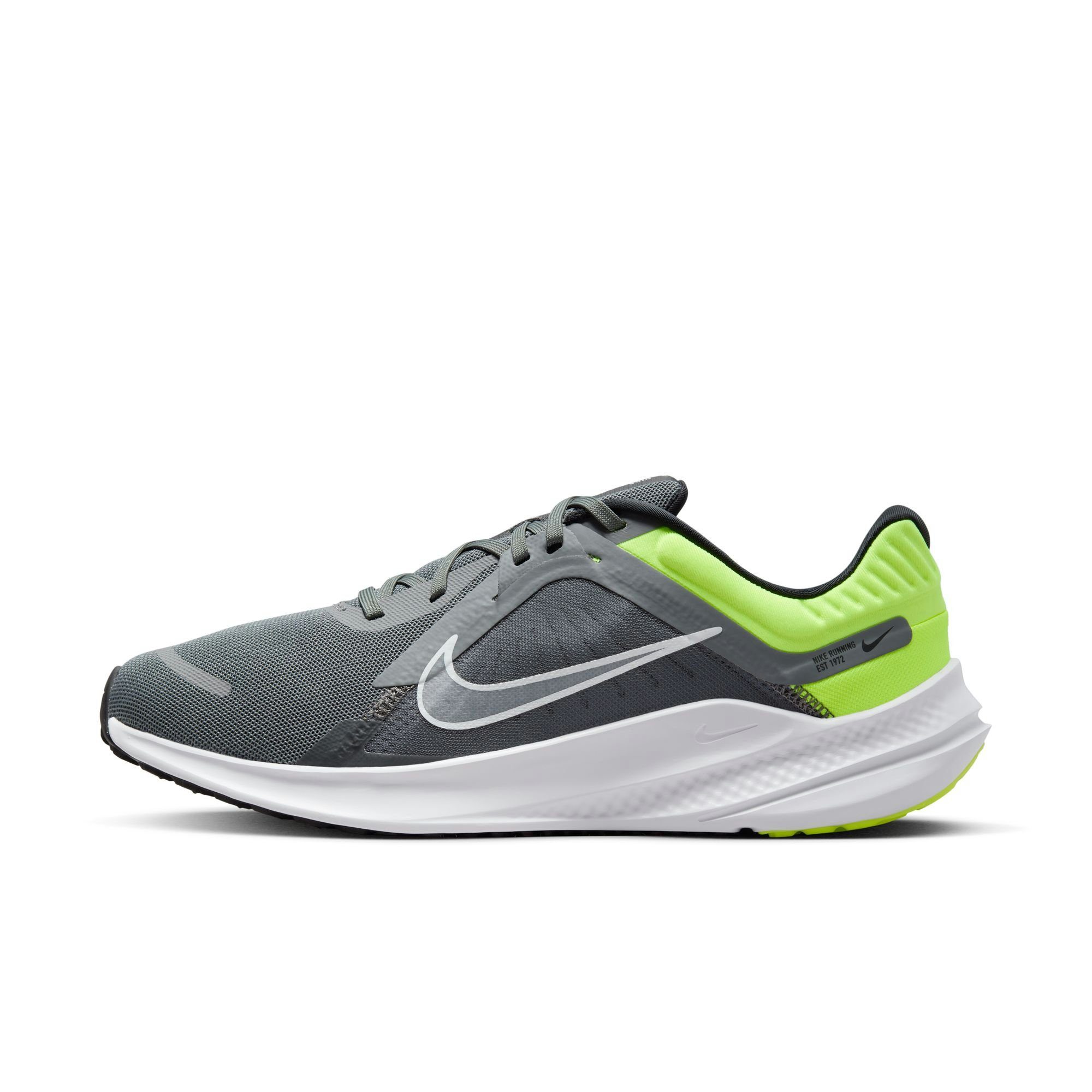 Nike Runningschoenen QUEST 5