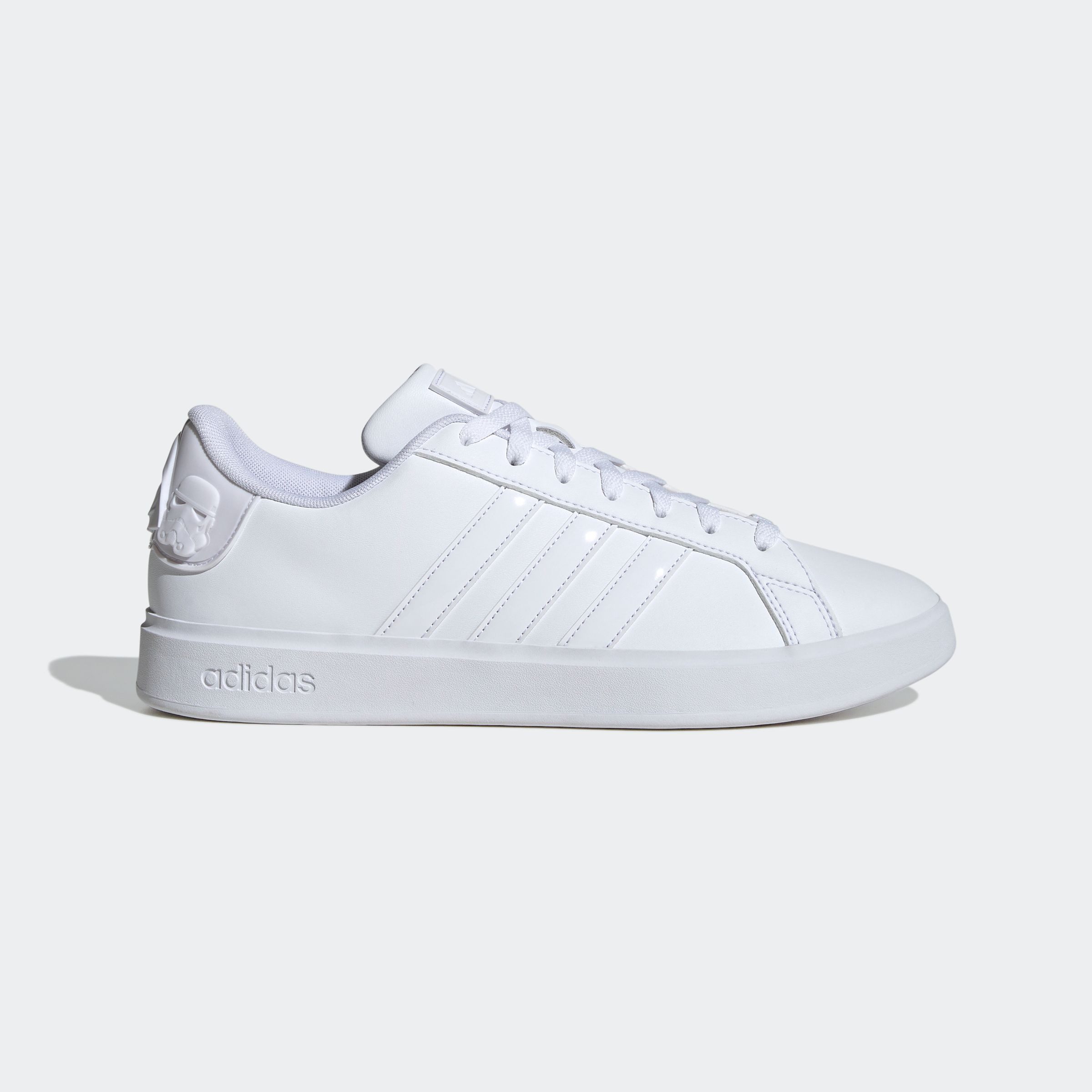 adidas Sportswear Sneakers ADIDAS STAR WARS GRAND COURT SCHOEN Design geïnspireerd op de adidas Superstar