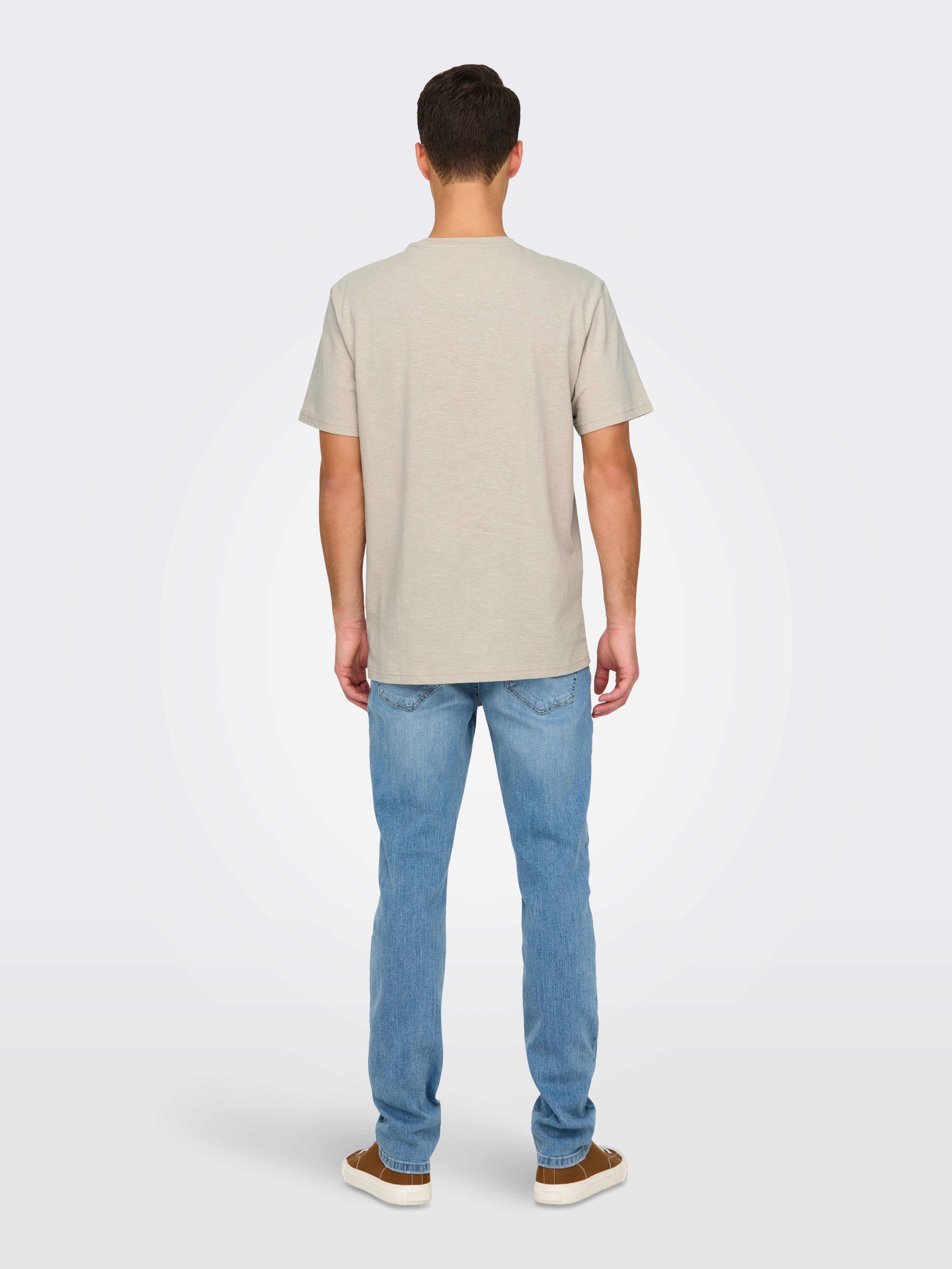 ONLY & SONS Shirt met ronde hals ONSPERRY LIFE REG LEAF POCKETTEE