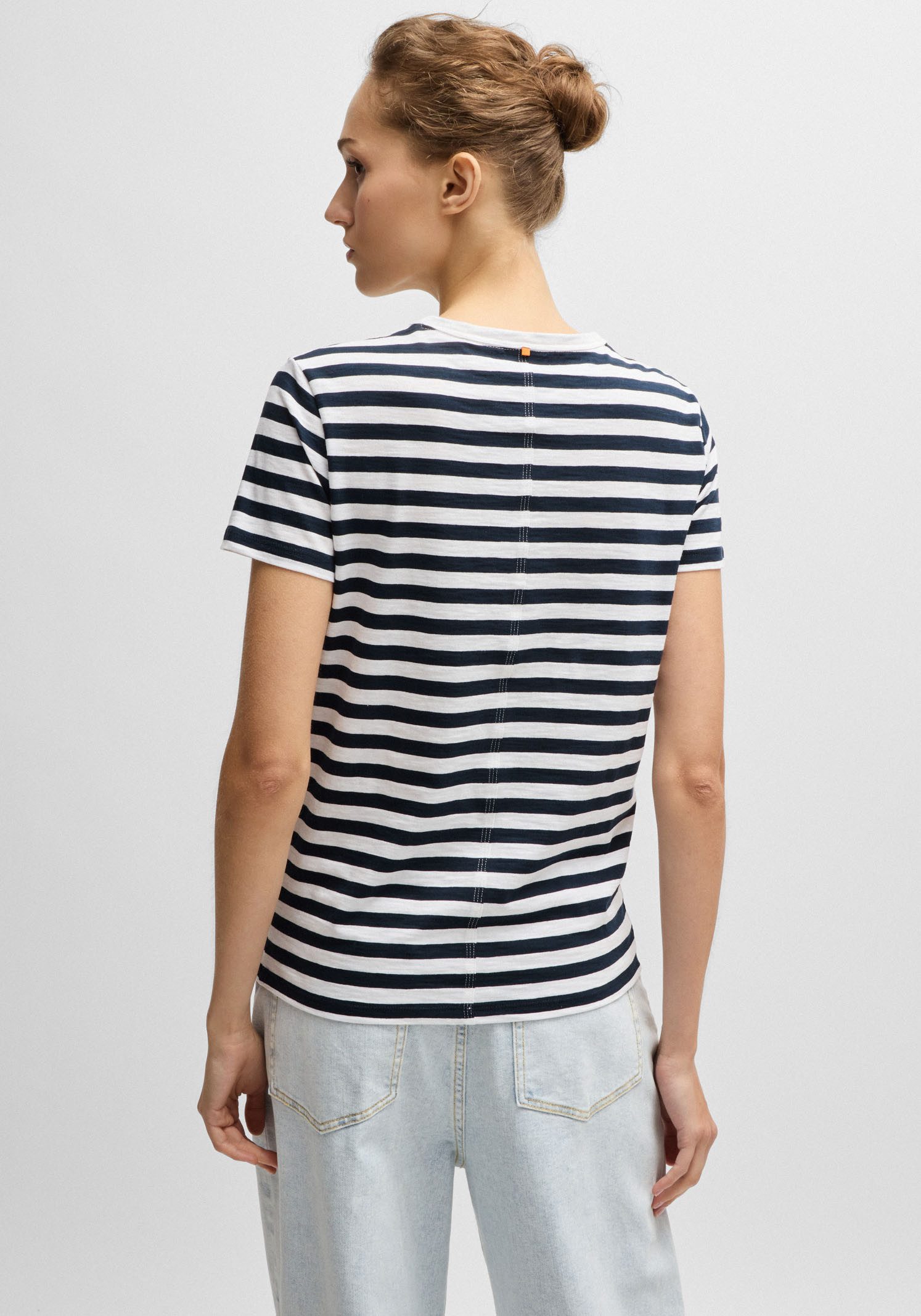 Boss Orange T-shirt Esla Striped Premium Damesmode Premium damesmode, in gestreept ontwerp