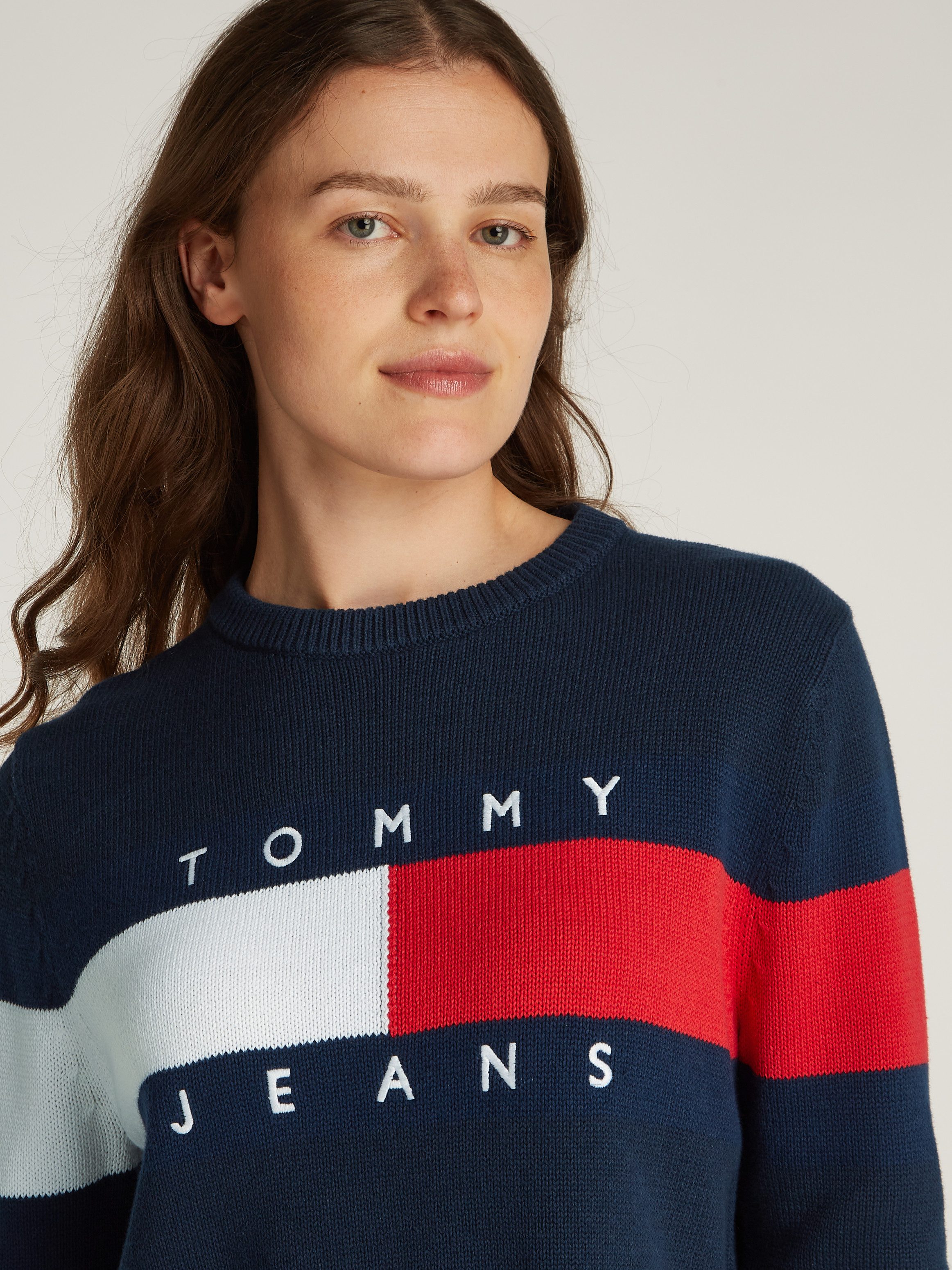 TOMMY JEANS Gebreide trui TJW CENTER FLAG SWEATER EXT