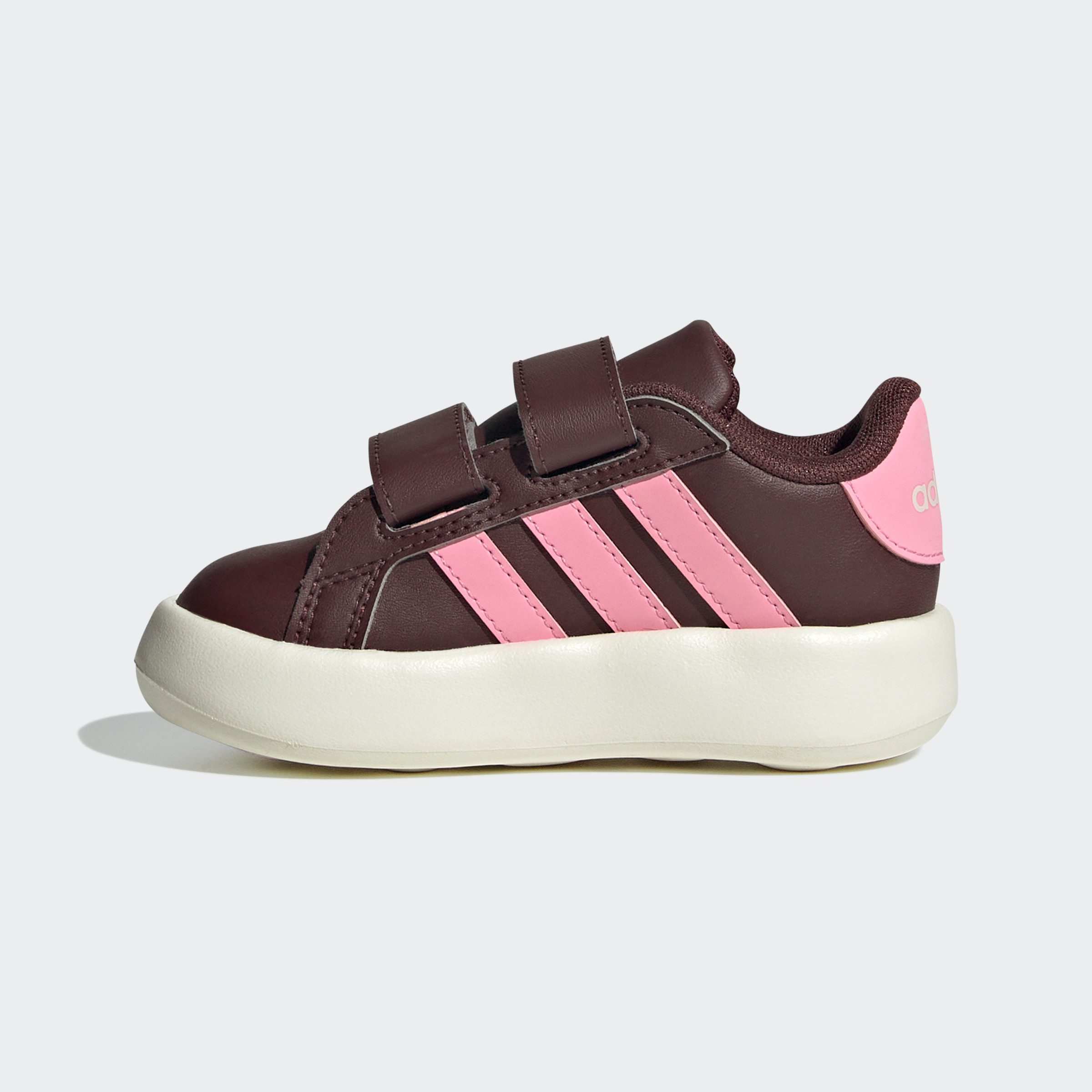 adidas Sportswear Klittenbandschoenen GRAND COURT 2.0 KIDS Design geïnspireerd op de adidas Superstar, voor kinderen