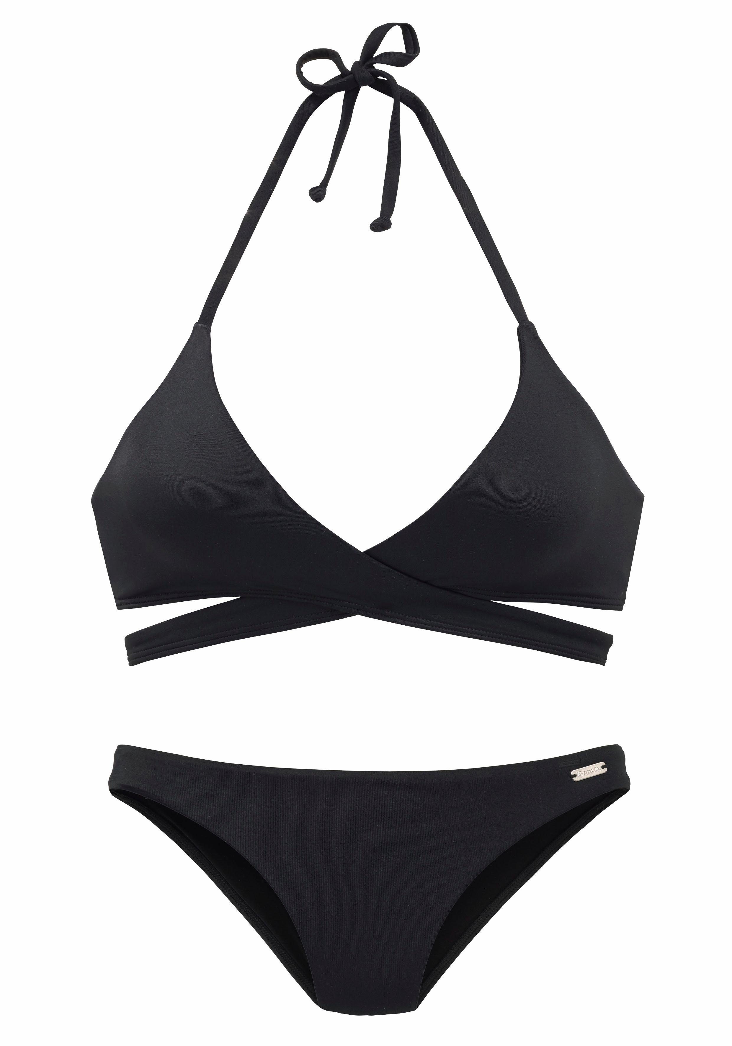Bench. Triangelbikini in wikkellook