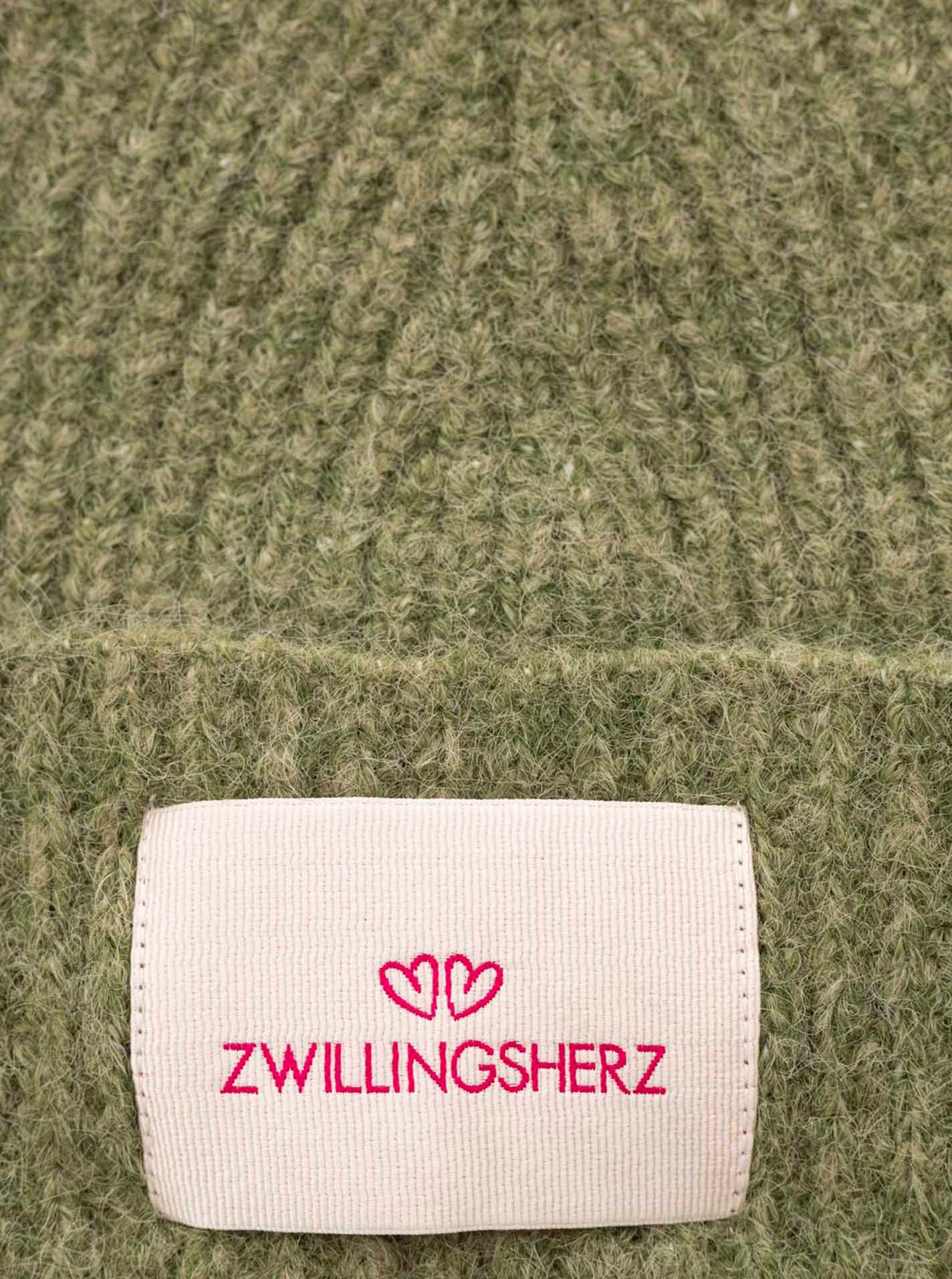Zwillingsherz Gebreide muts Tweelinghart patch geribbeld, met wol en omslag, met patch