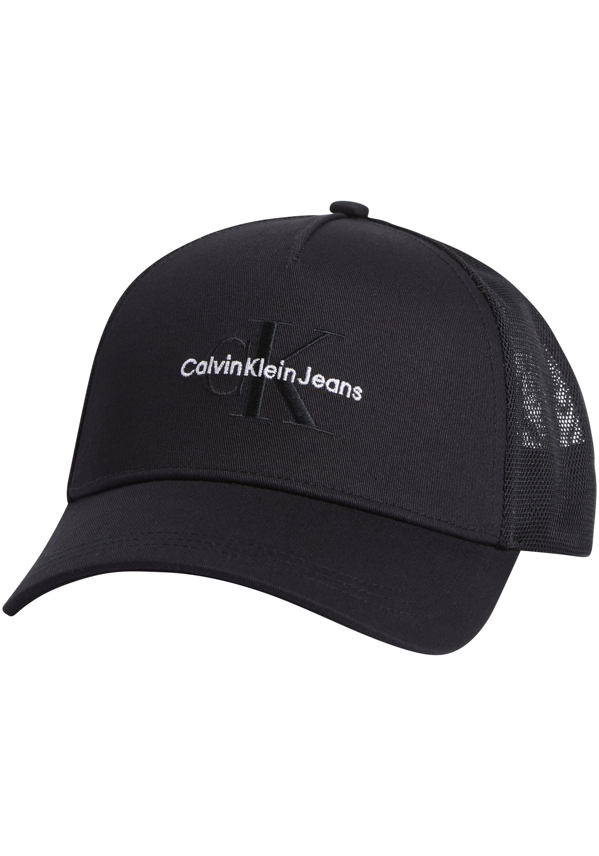 Calvin Klein Truckerpet MONO LOGO EMBRO TRUCKER HAT