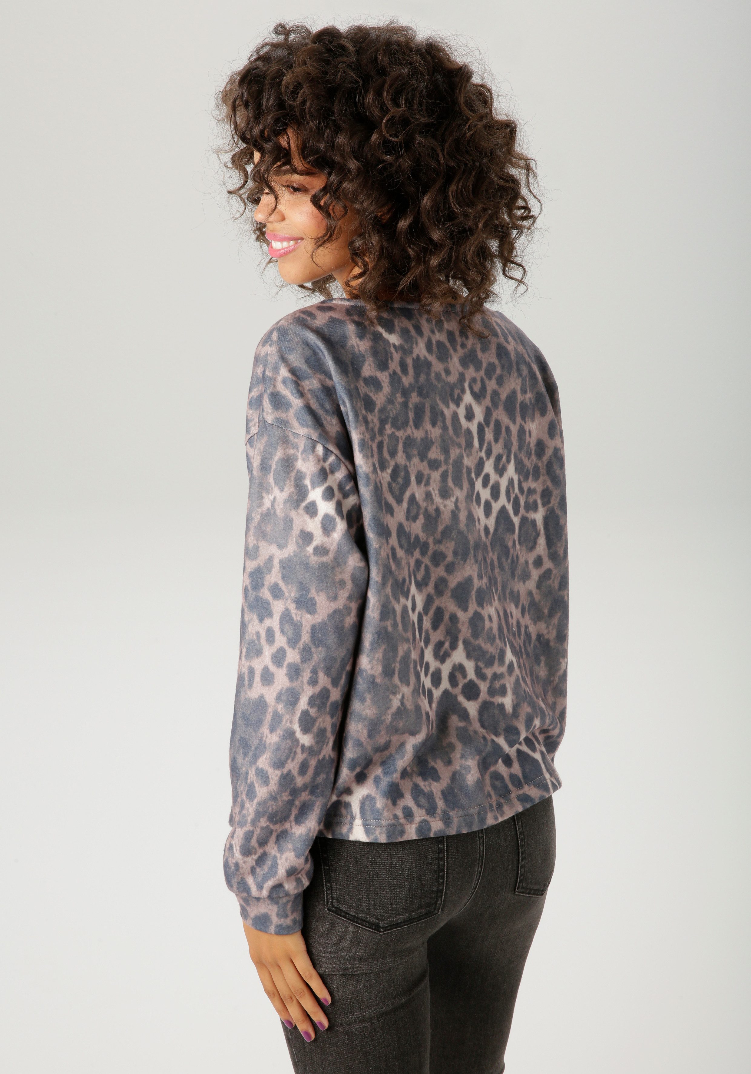 Aniston CASUAL Sweatshirt met trendy luipaardprint - elk stuk uniek - nieuwe collectie