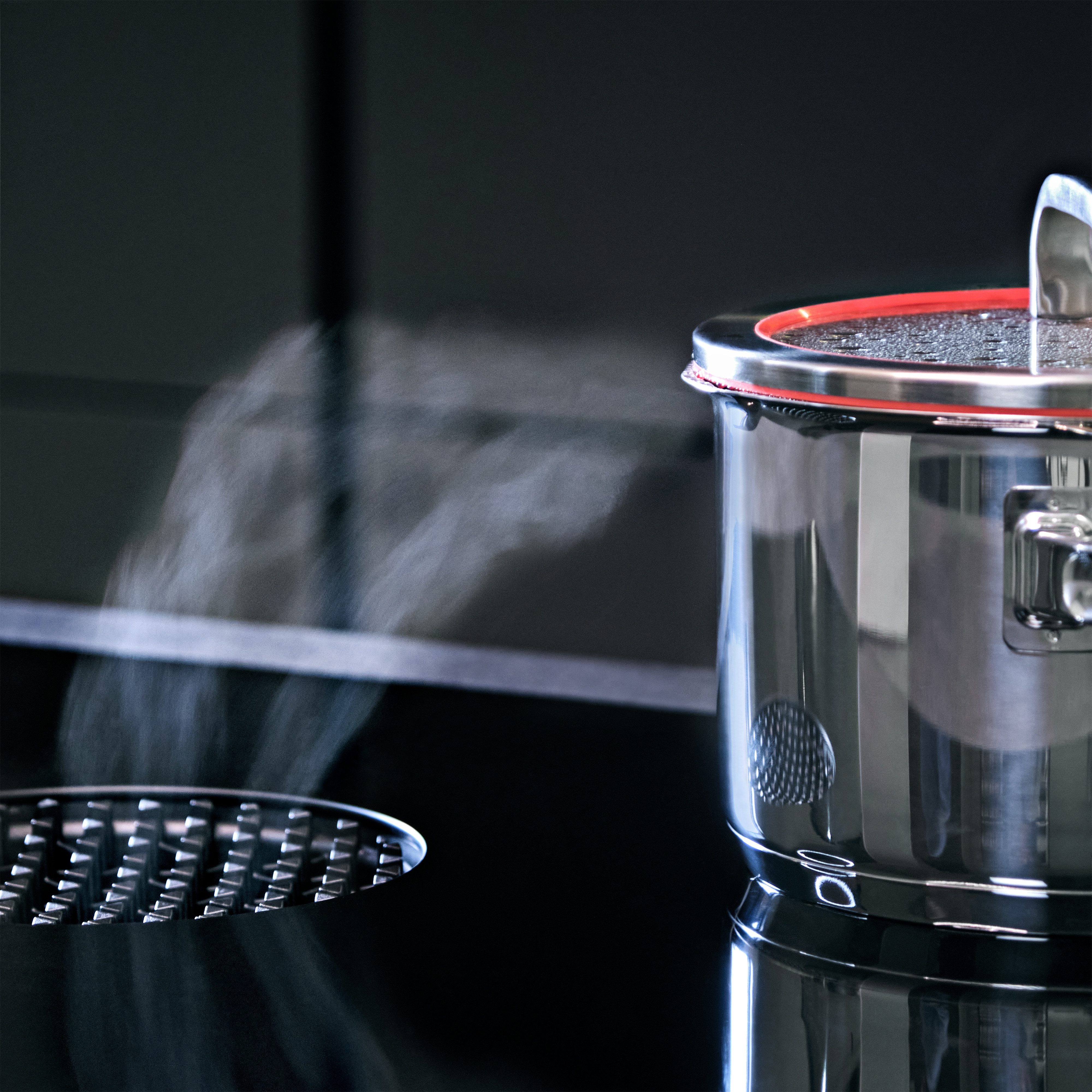 WMF Braadpan Function 4 warmte-reducerende handvatten, met 4 gietfuncties, interne schaalverdeling