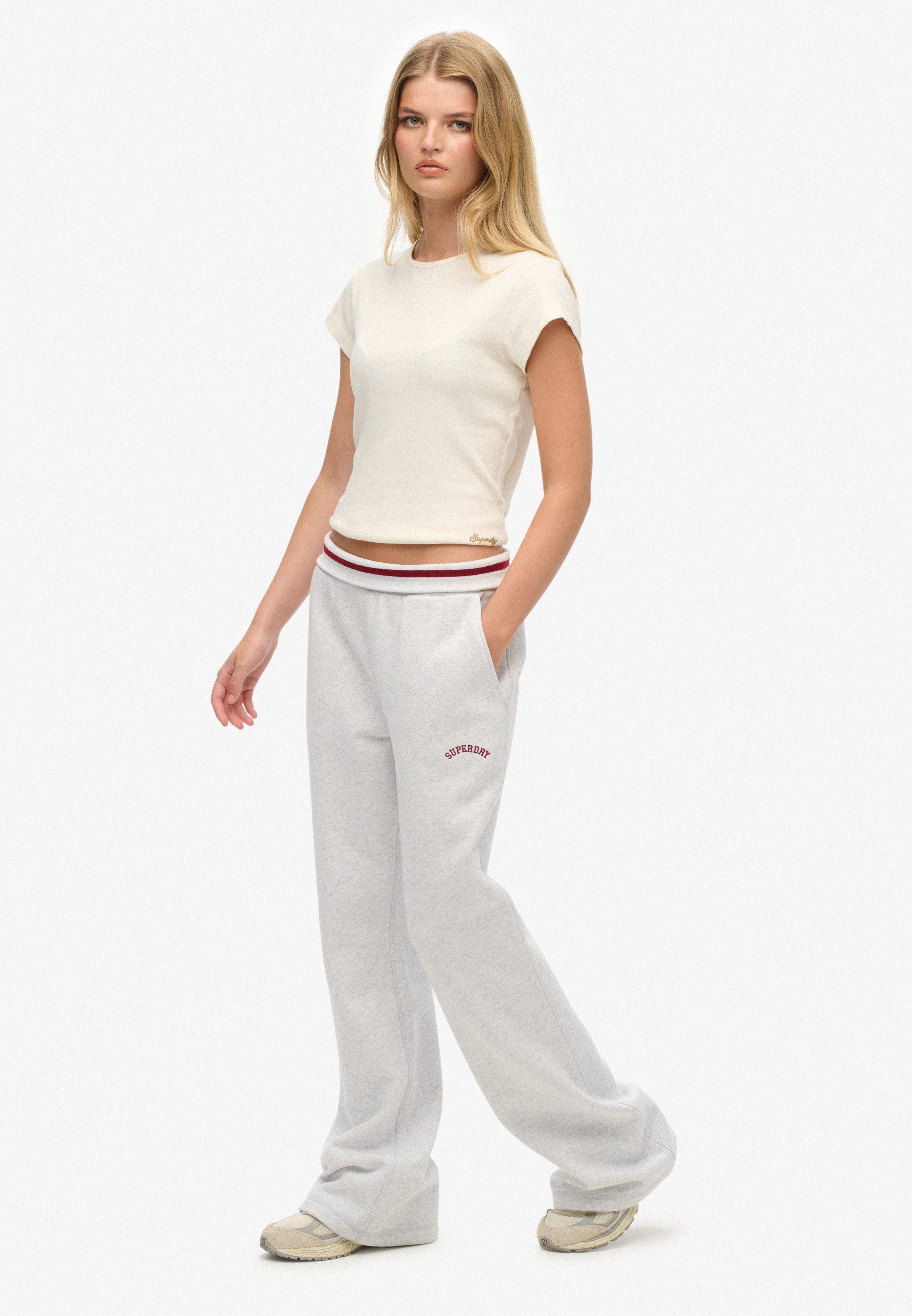 Superdry Sweatbroek ESSENTIAL LOGO LR FLARE JOGGER