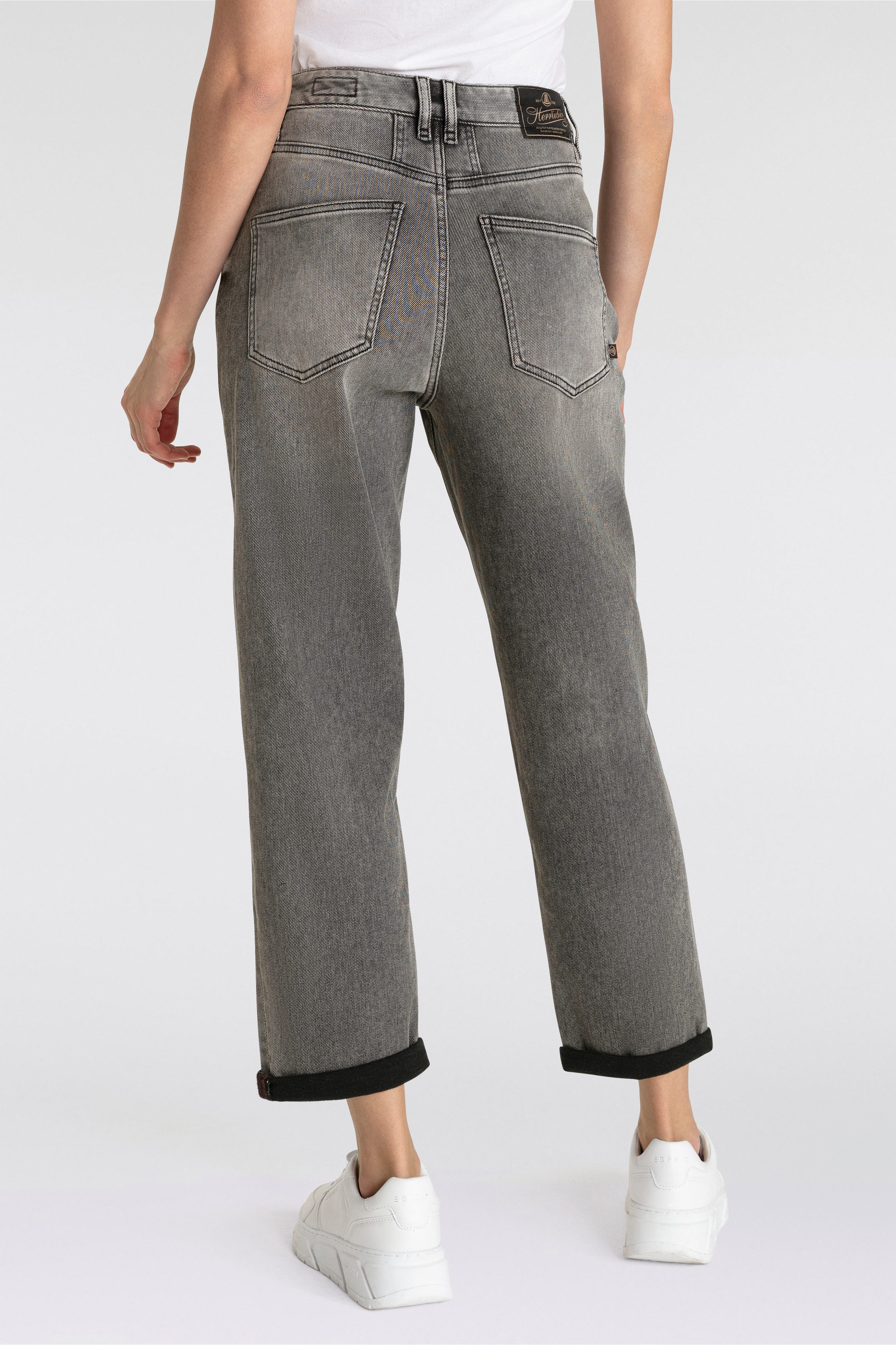Herrlicher Loose fit jeans Brooke Organic Denim Brushed met figuuraccentuerende naden aan de voorkant