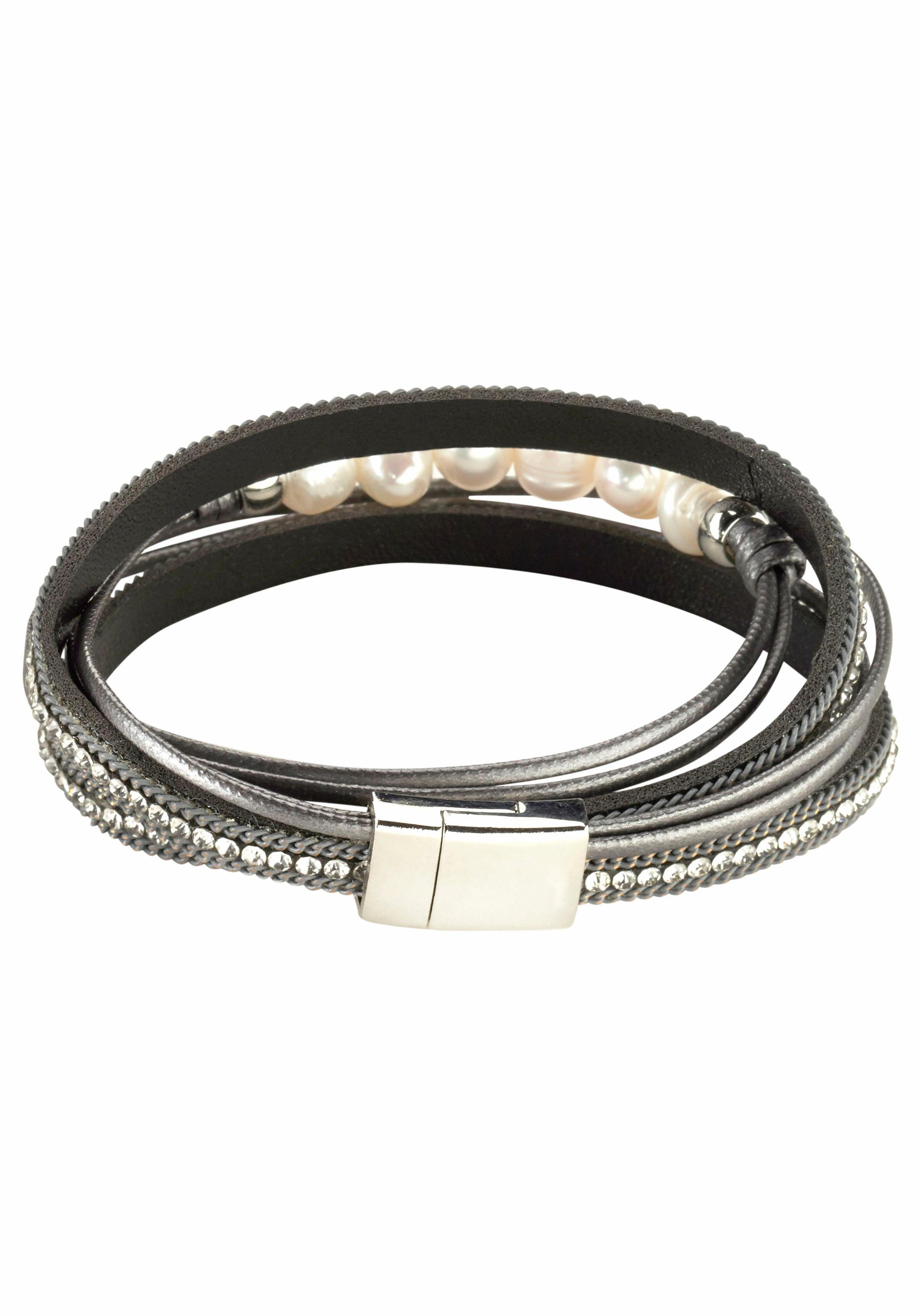 Firetti Armband In wikkel-look, trendy met strasssteen - met wasparel (1-delig)