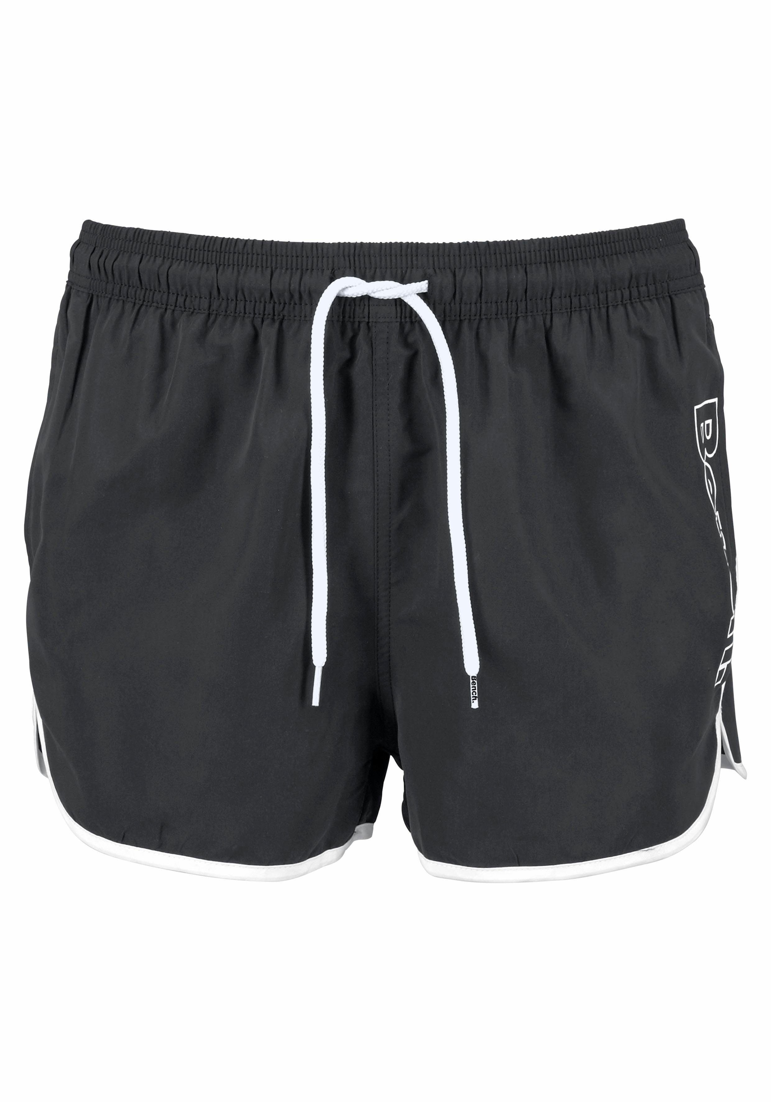 Bench. Zwemshort Bradley met coole logoprint