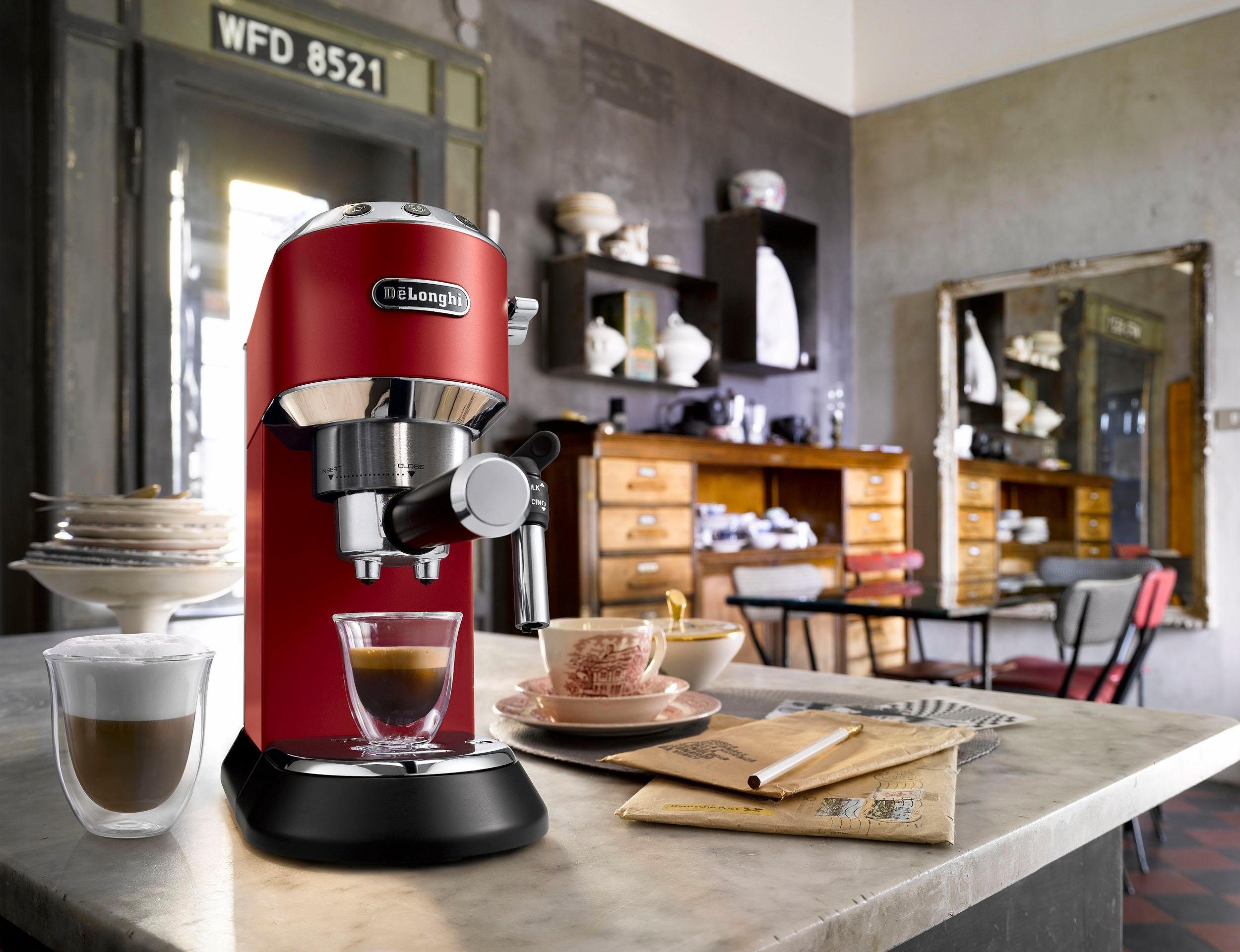 De'Longhi Espressomachine Dedica Style EC 685.B, Siebdrager, 1350 Watt, 15 Bar