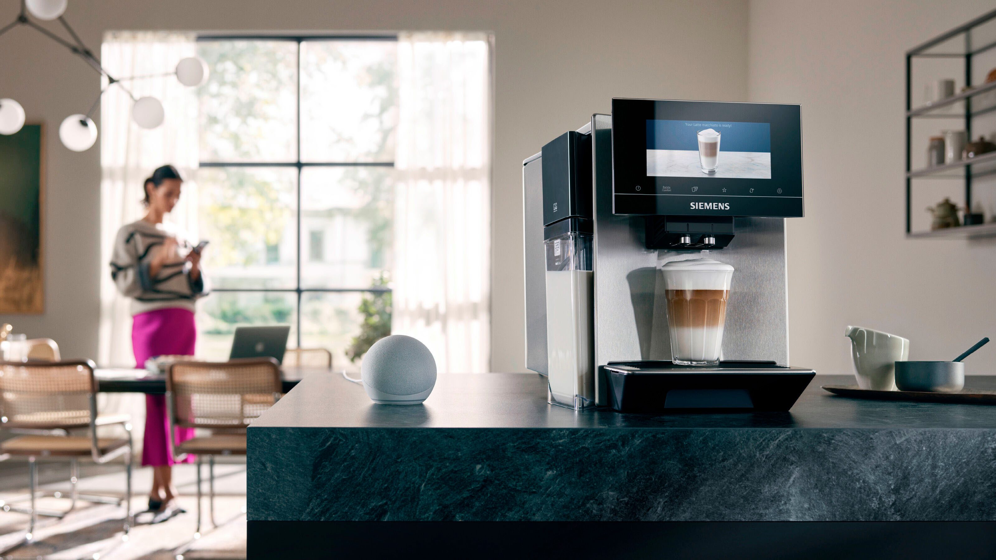 SIEMENS Volautomatisch koffiezetapparaat EQ900 plus TQ903DZ3, auto. reinigen/ontkalken, Cold Brew, Barista-modus
