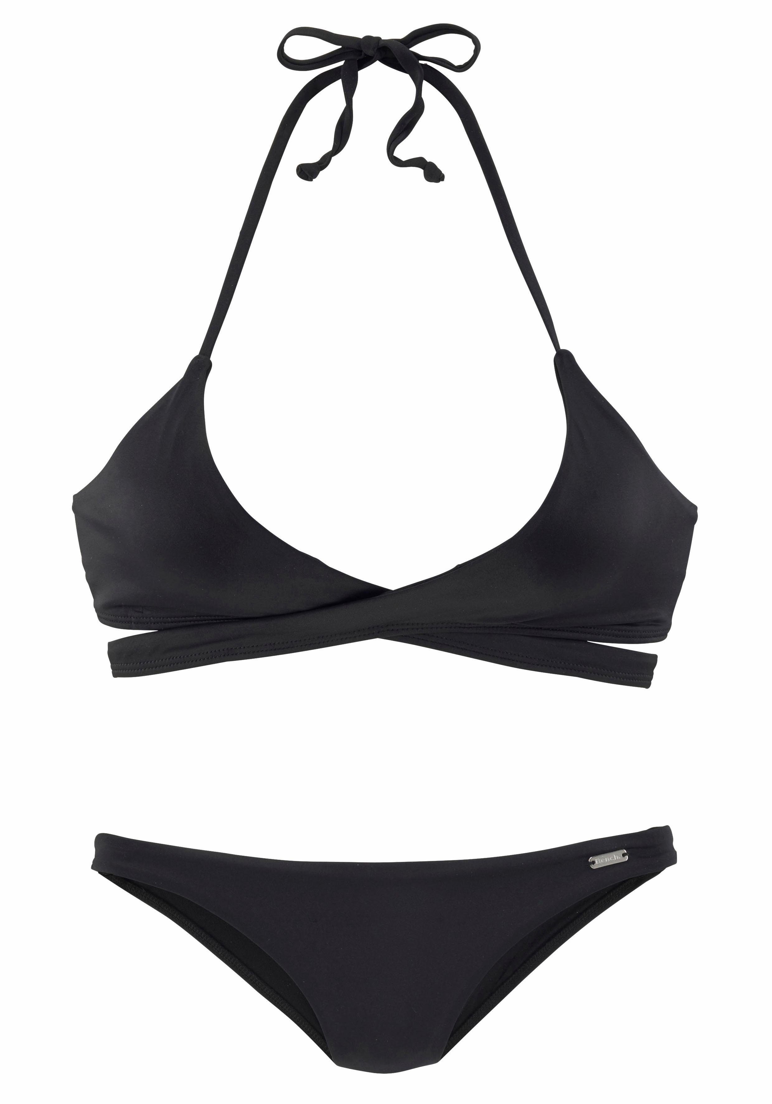 Bench. Triangelbikini in wikkellook