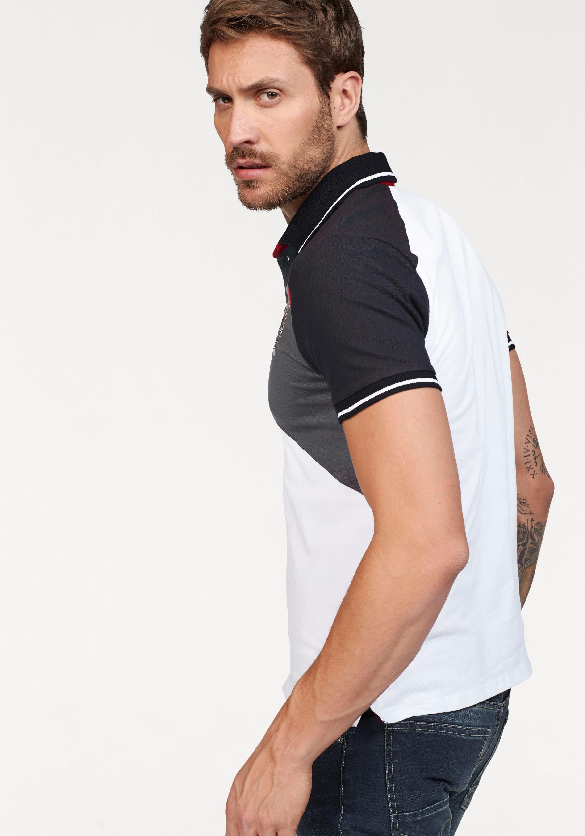 Bruno Banani Poloshirt Korte mouwen, lichaamsnauwkeurige pasvorm, effen, met polokraag