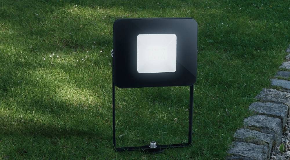 EGLO Ledtuinspot FAEDO 4 buitenstraler, zwart, incl. grondpen, IP65, buitenverlichting (1 stuk)