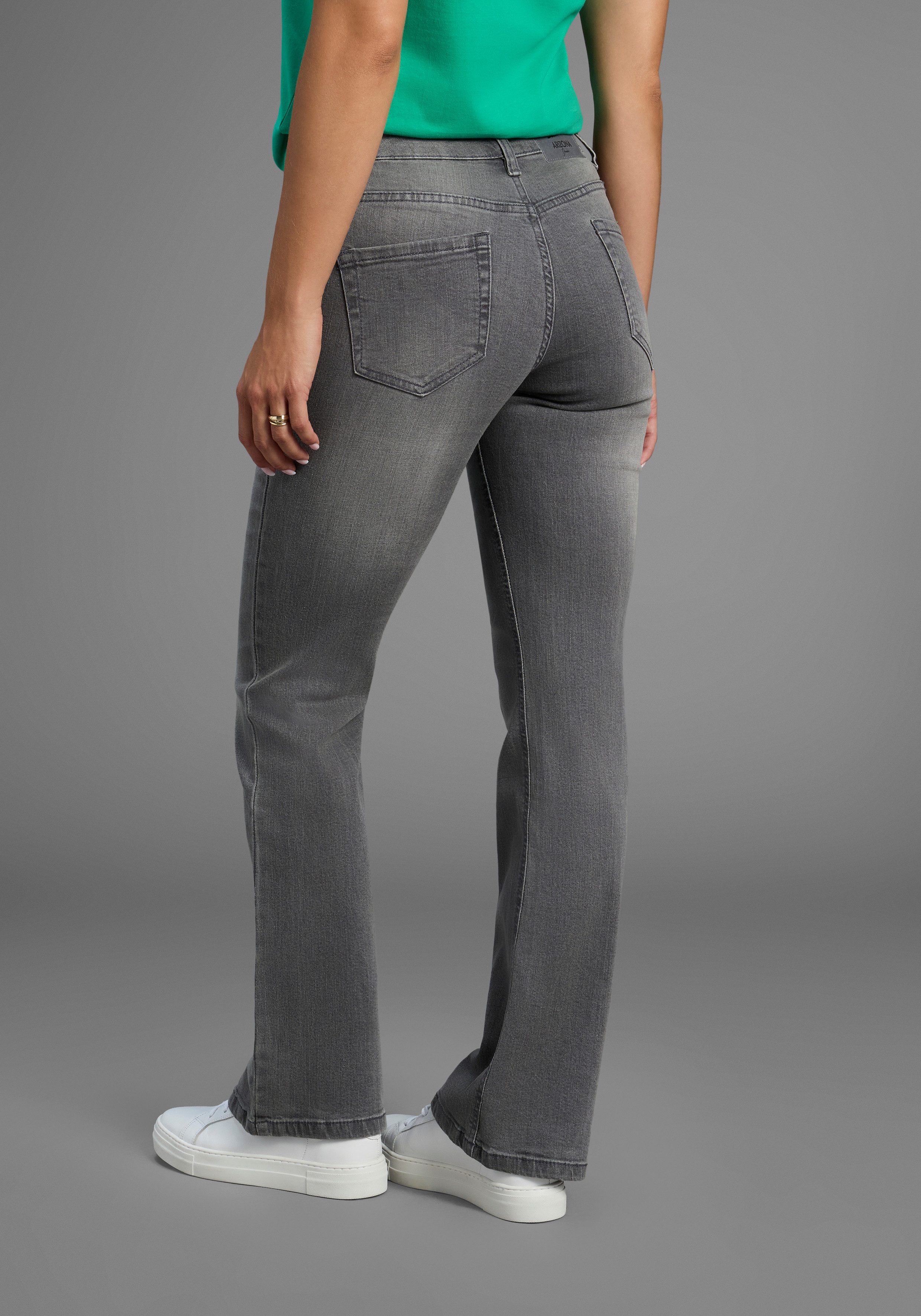 Arizona Bootcut jeans Tailleband met zij-elastiek inzet hoge taille, bootcut, met stretch, klassieke 5-pocket-stijl