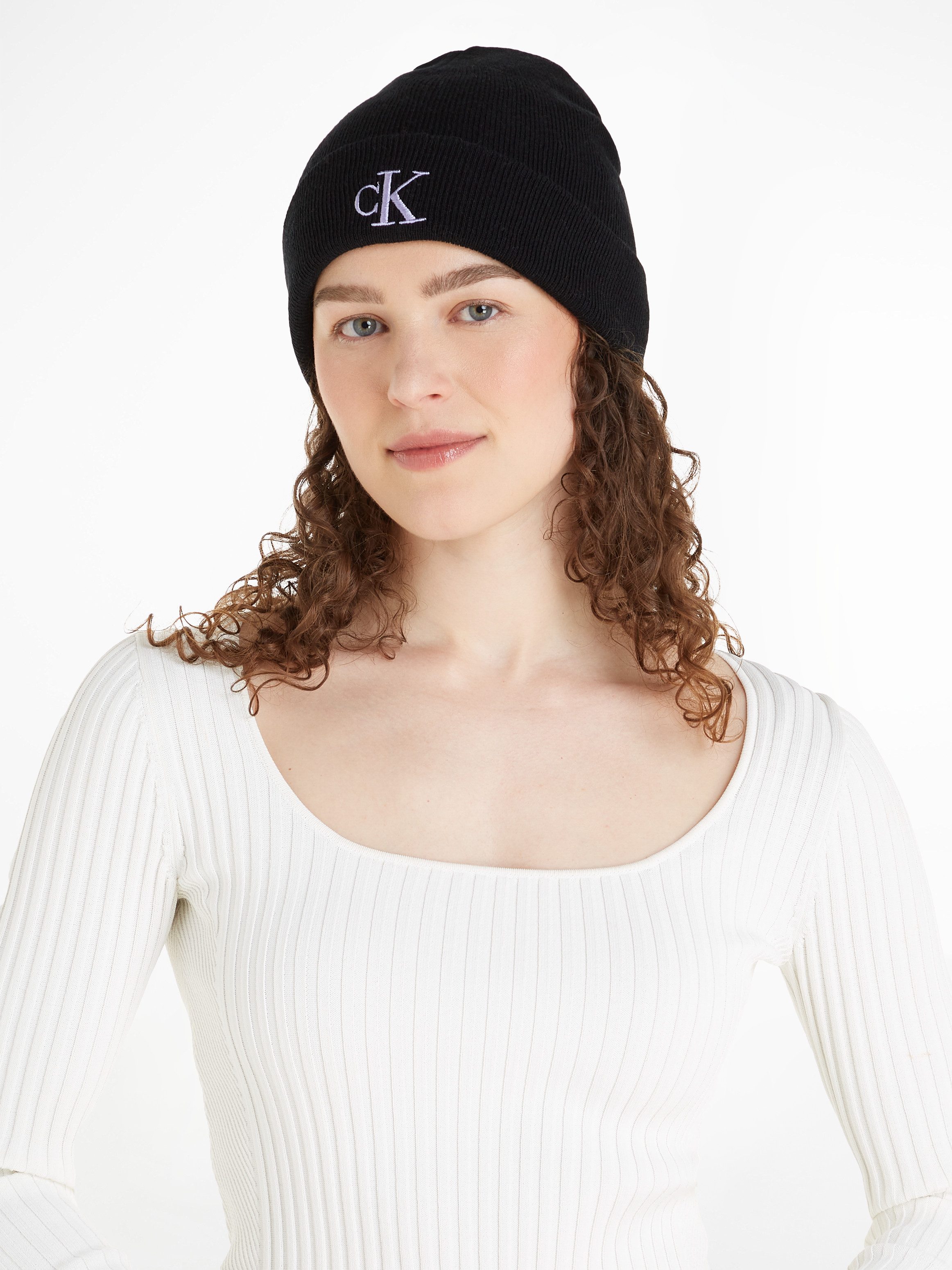 Calvin Klein Beanie MONOGRAM EMBRO BEANIE