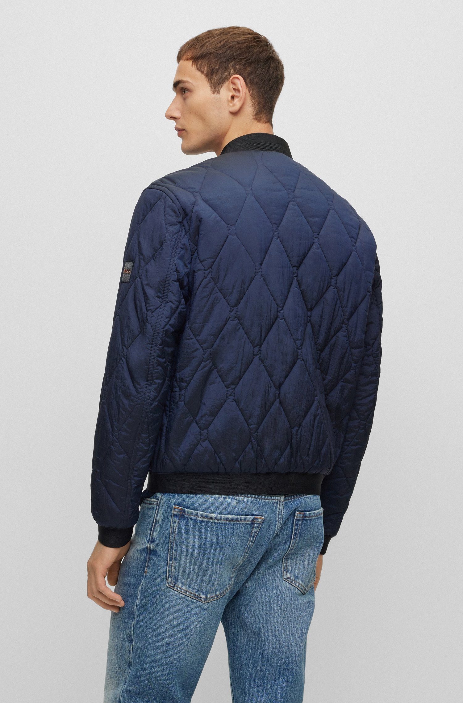 Boss Orange Outdoorjack Ofaster met geborduurd boss logo
