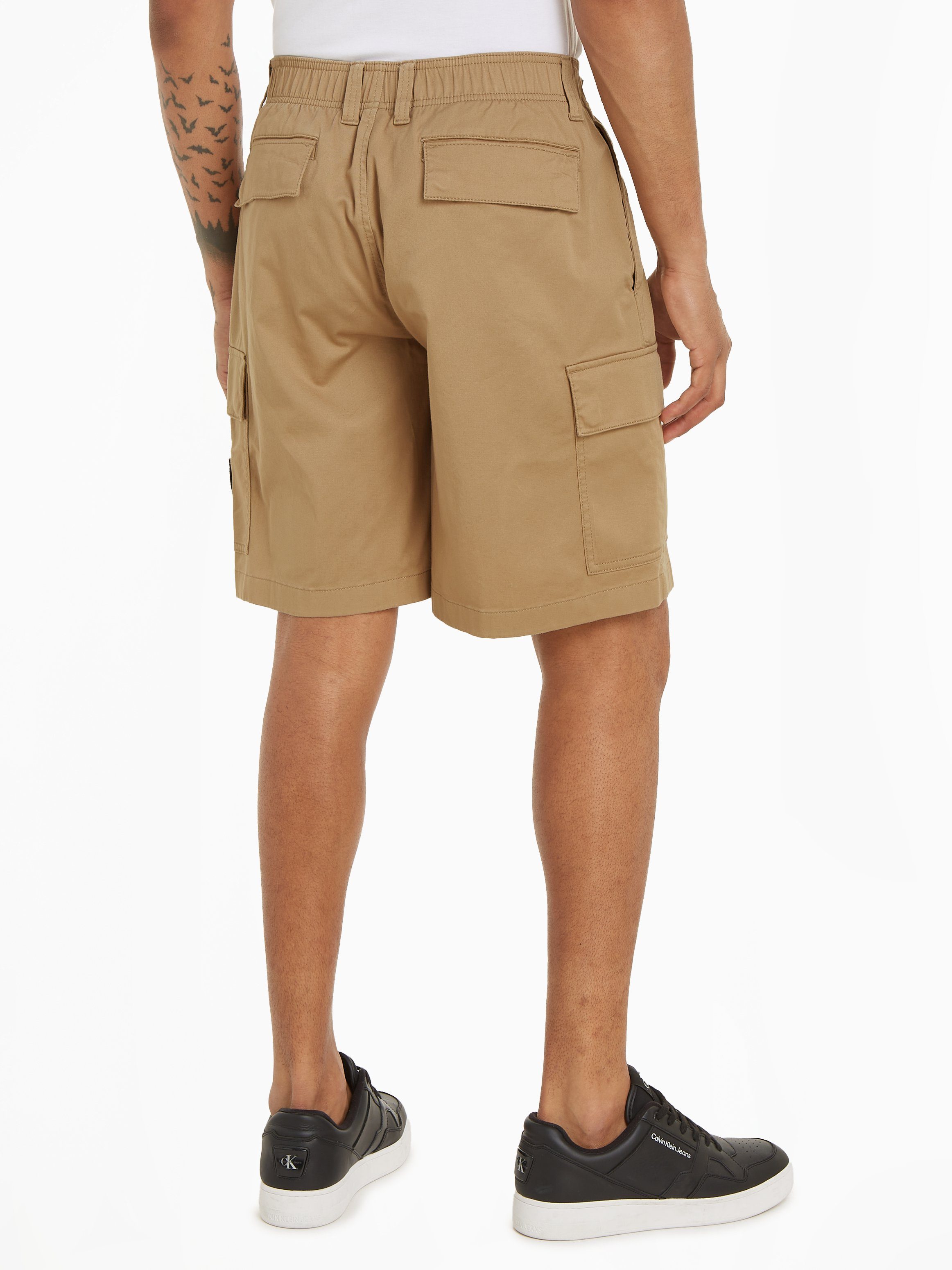 Calvin Klein Cargobroek CARGO SHORT met logopatch