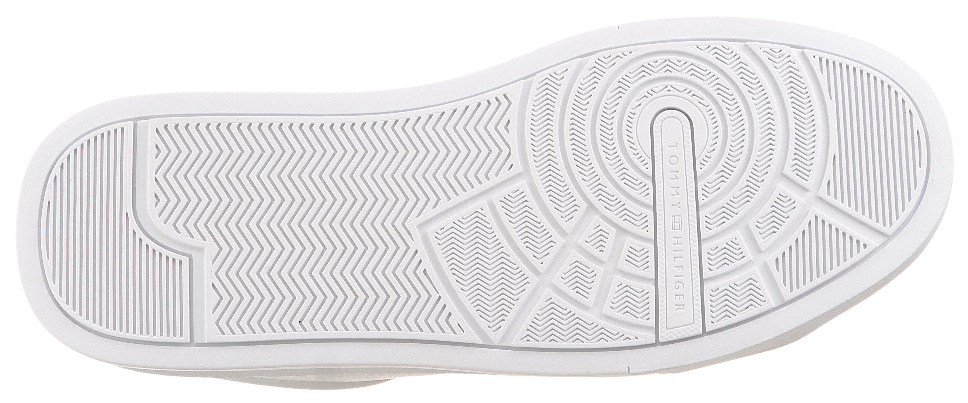 Tommy Hilfiger Sneakers TH COURT LTH DETAIL ESS , vrijetijdsschoen, lage schoen, veterschoen met zijlijk logo-opdruk