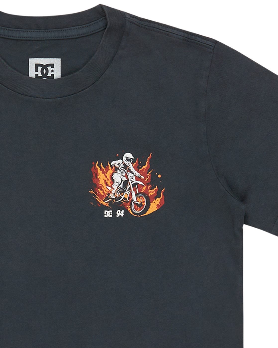 DC Shoes Shirttop Leading The Pack