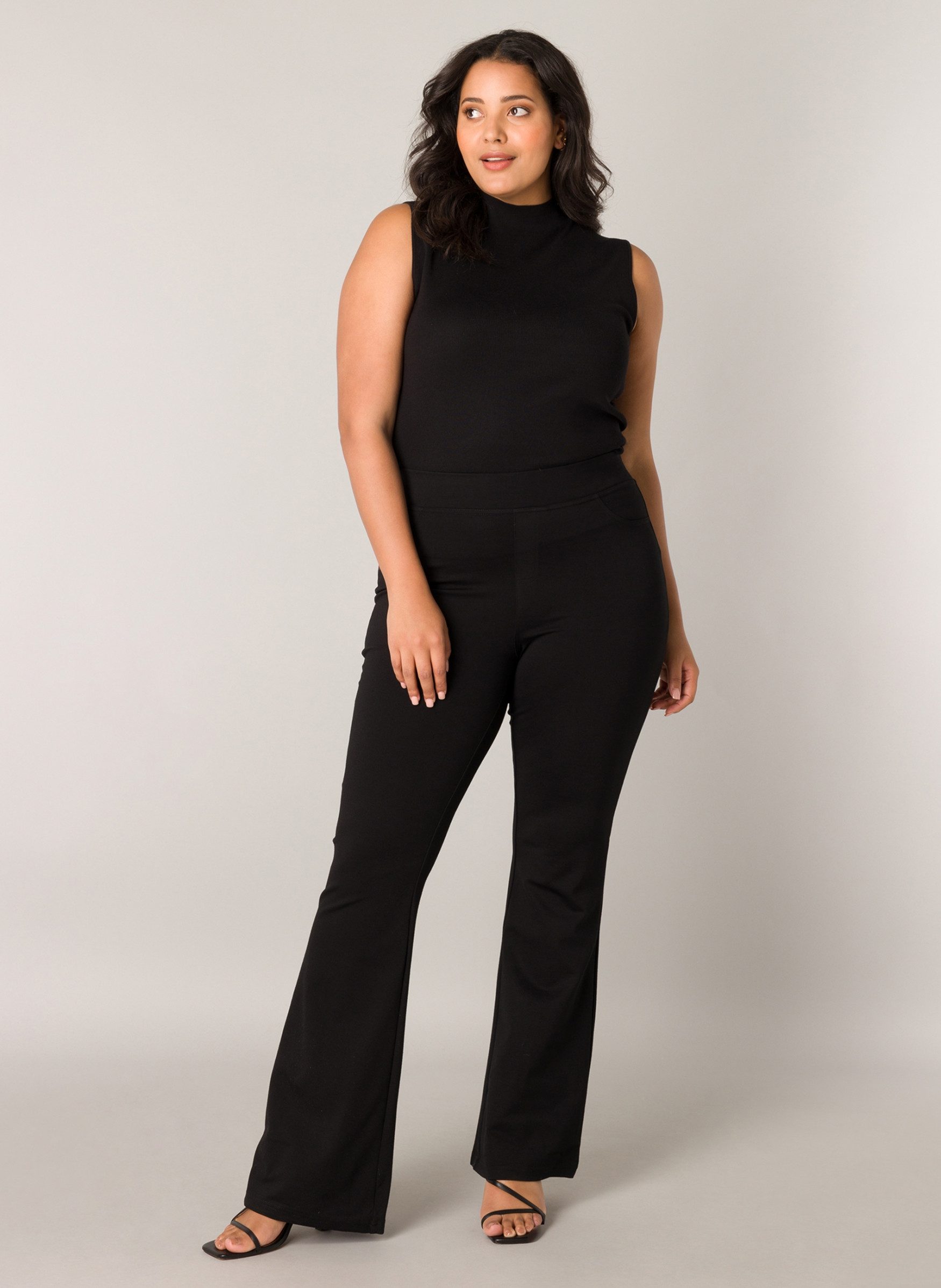 Base Level Curvy Tregging Allie Modern bootcut-model