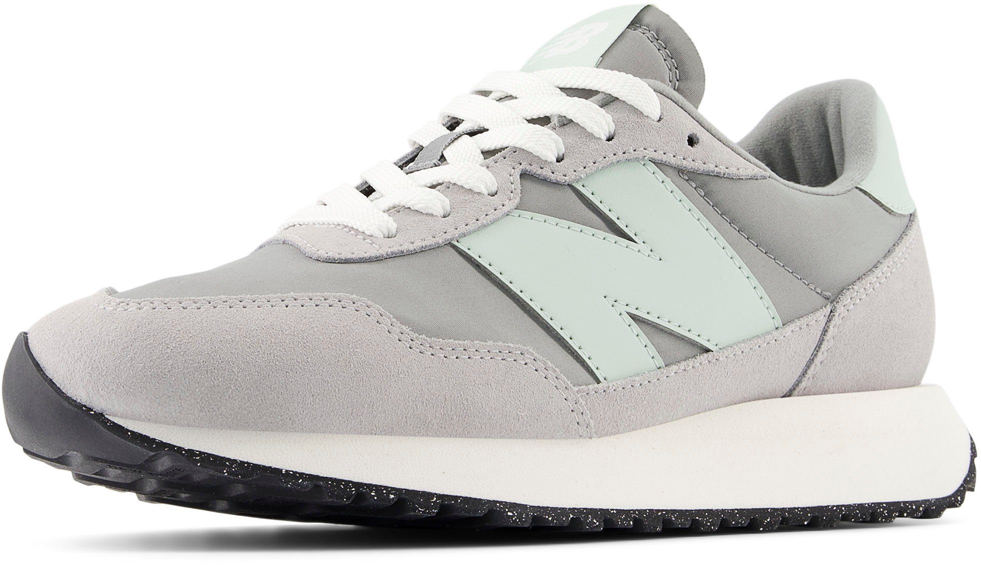 New Balance Sneakers 237