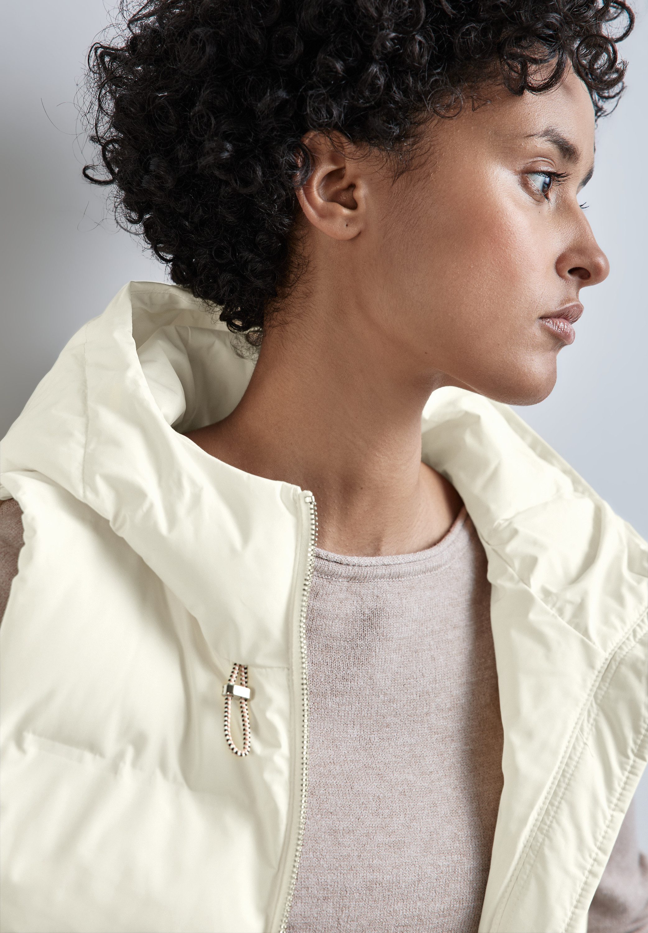 STREET ONE Lang gilet gestept en met capuchon