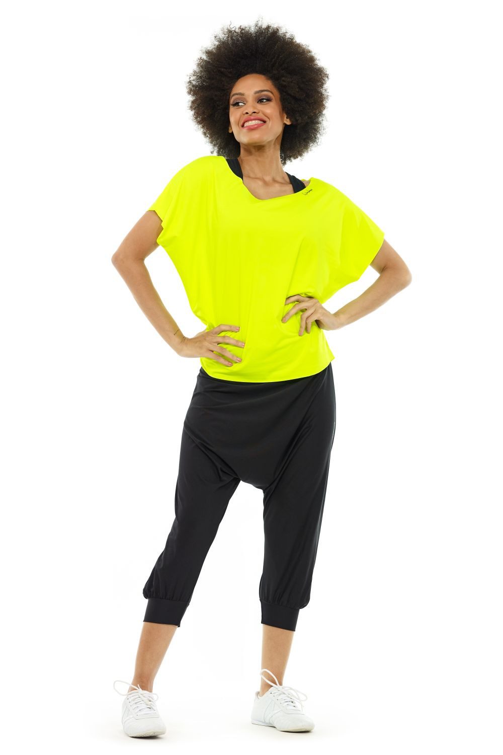 Winshape Oversized shirt DT101 Functional