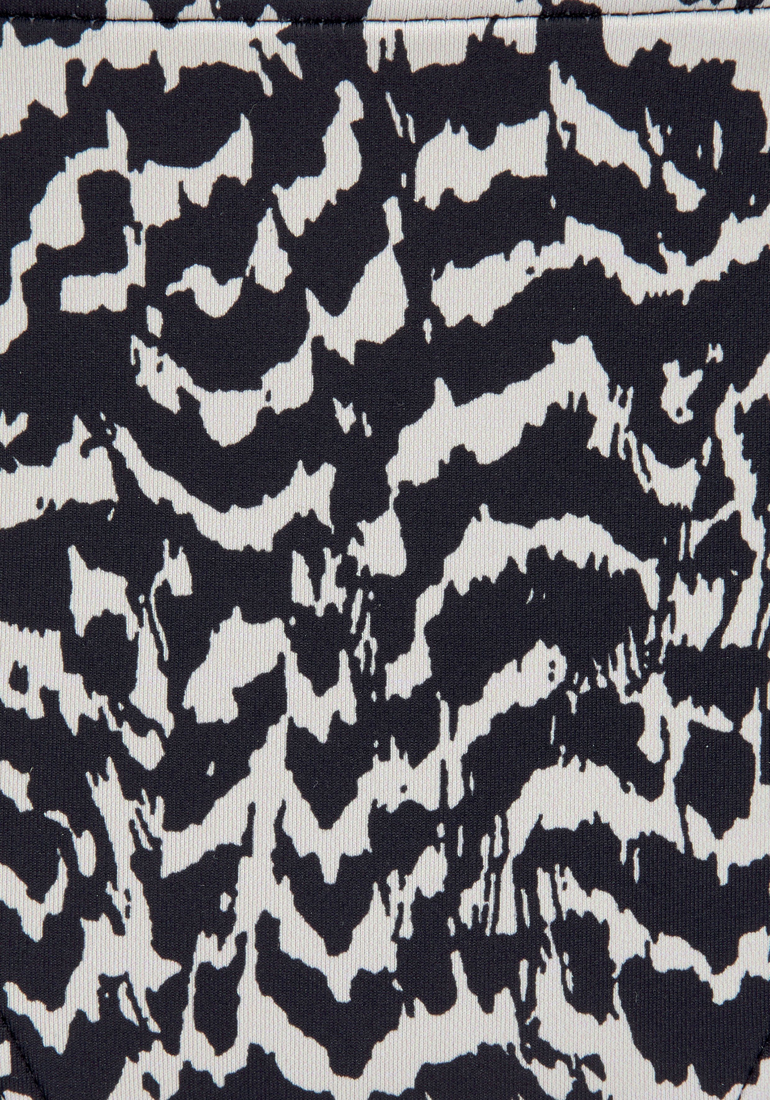 Lascana Bikinibroekje Clara met abstracte animal-print