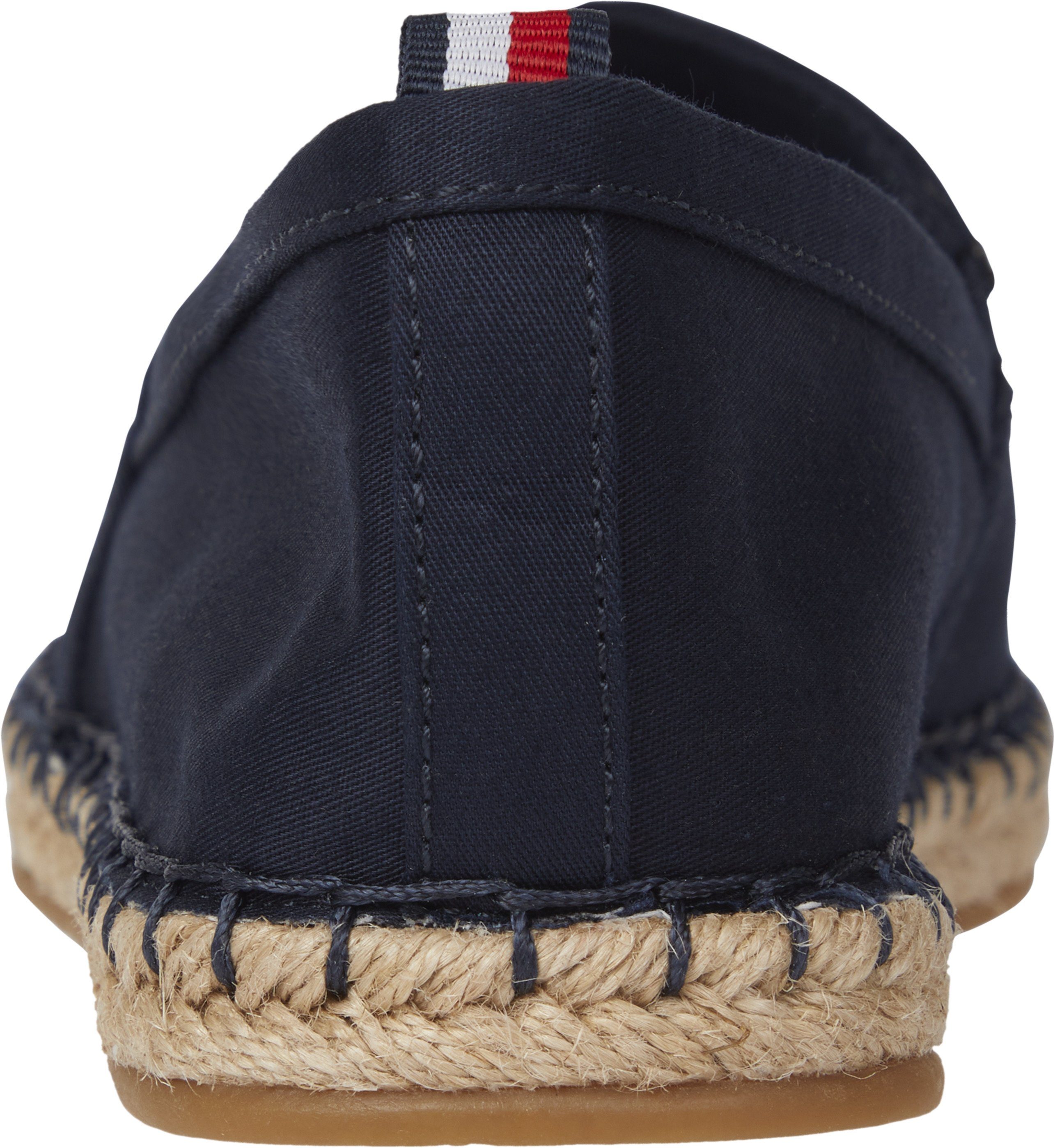 Tommy Hilfiger Espadrilles BASIC TOMMY FLAT ESPADRILLE Zomerschoen, slides, loafer met geborduurd logo-vlag