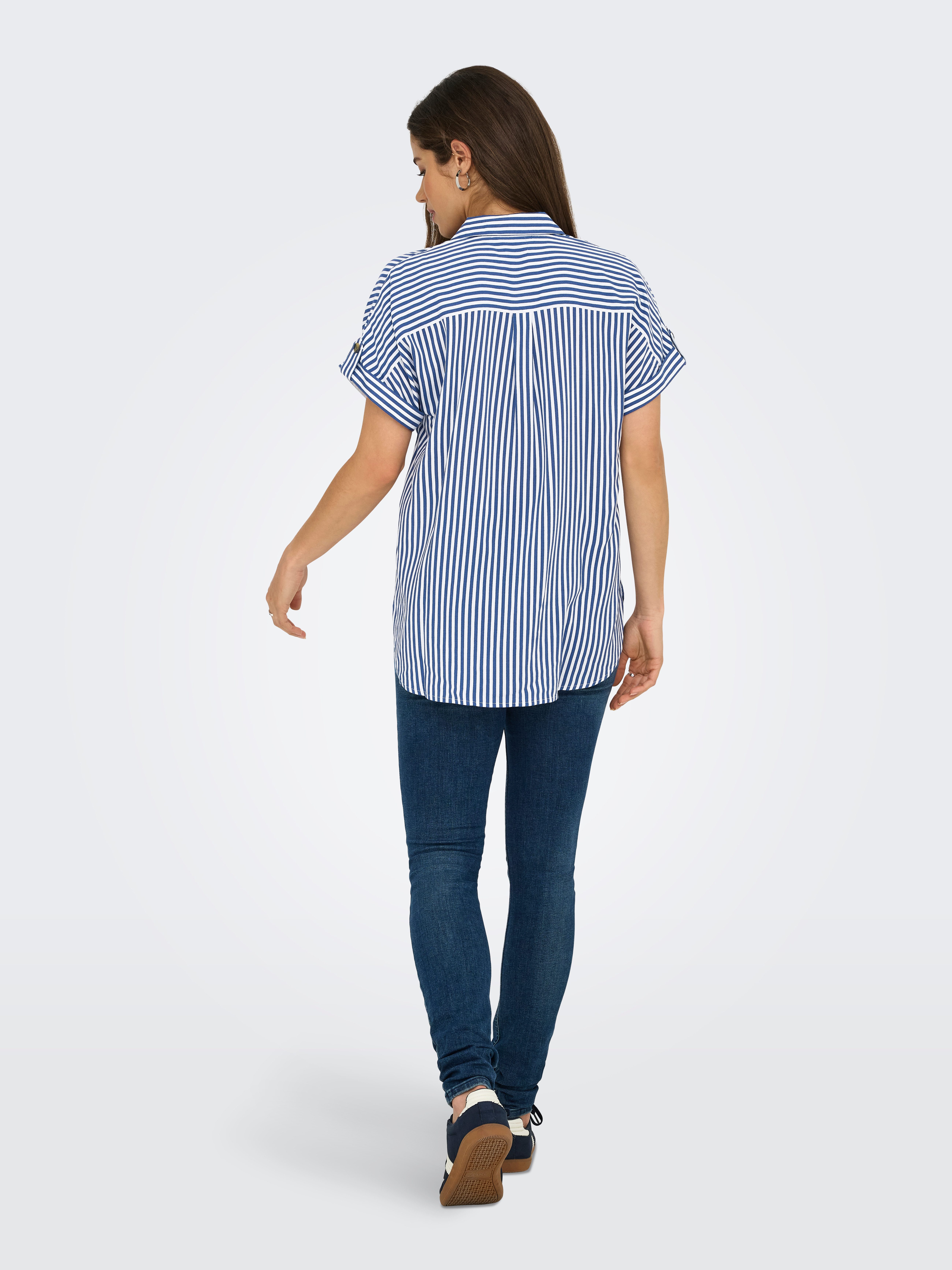 Only Blouse met korte mouwen ONLYASMIN SHIRT S/S WVN NOOS