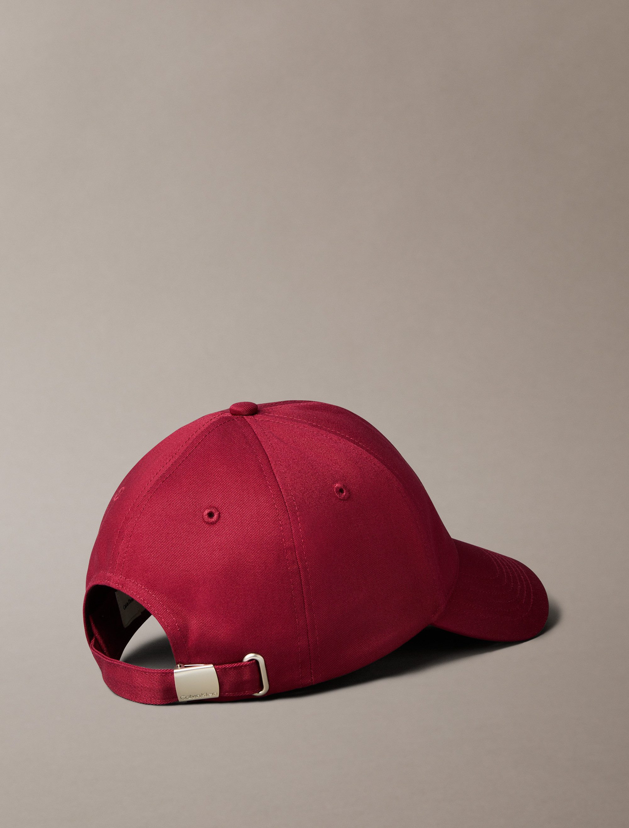 Calvin Klein Baseball pet MONO LOGO EMBRO CAP