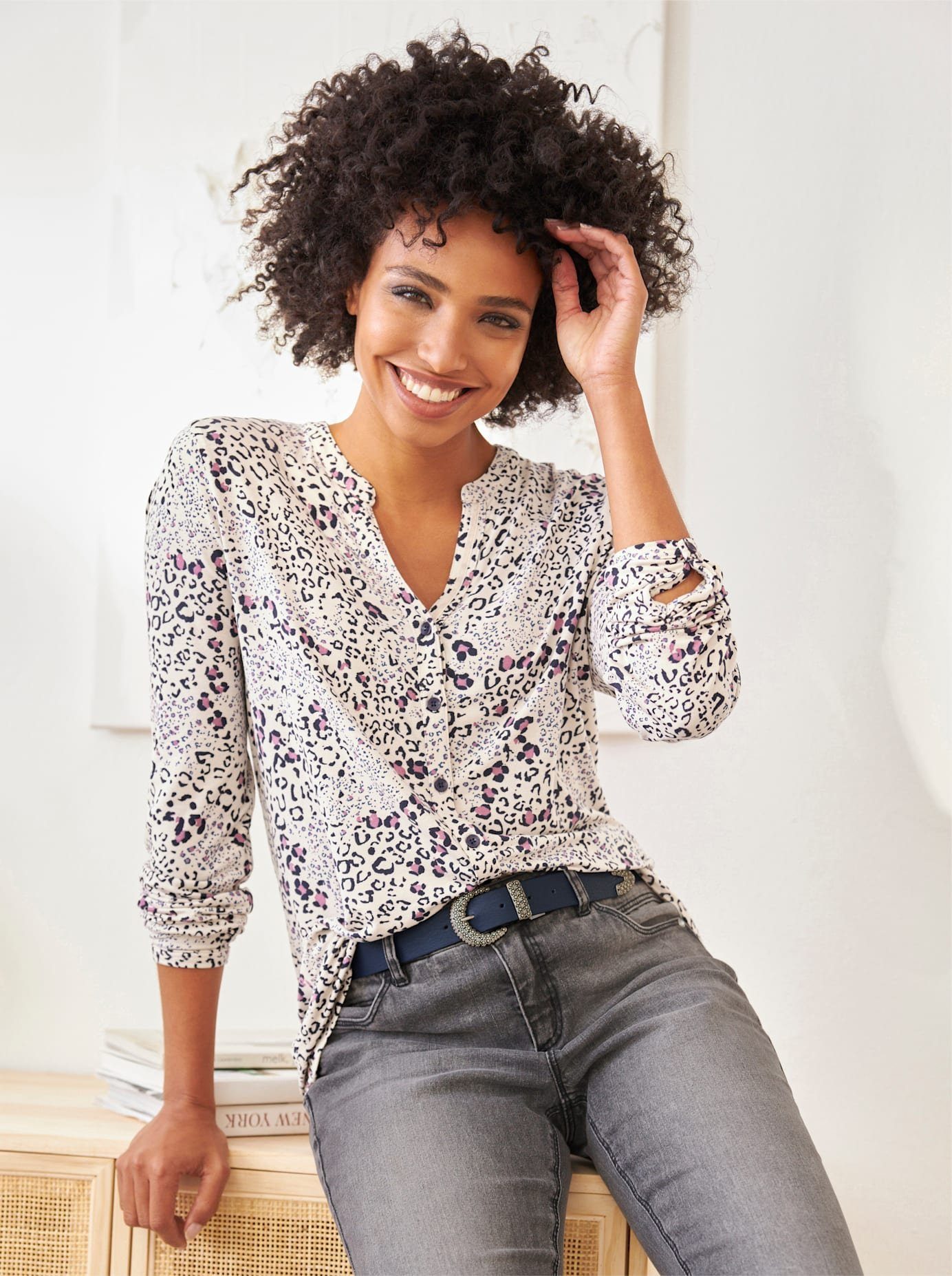 heine Shirtblouse dames blouses maat 38 beige