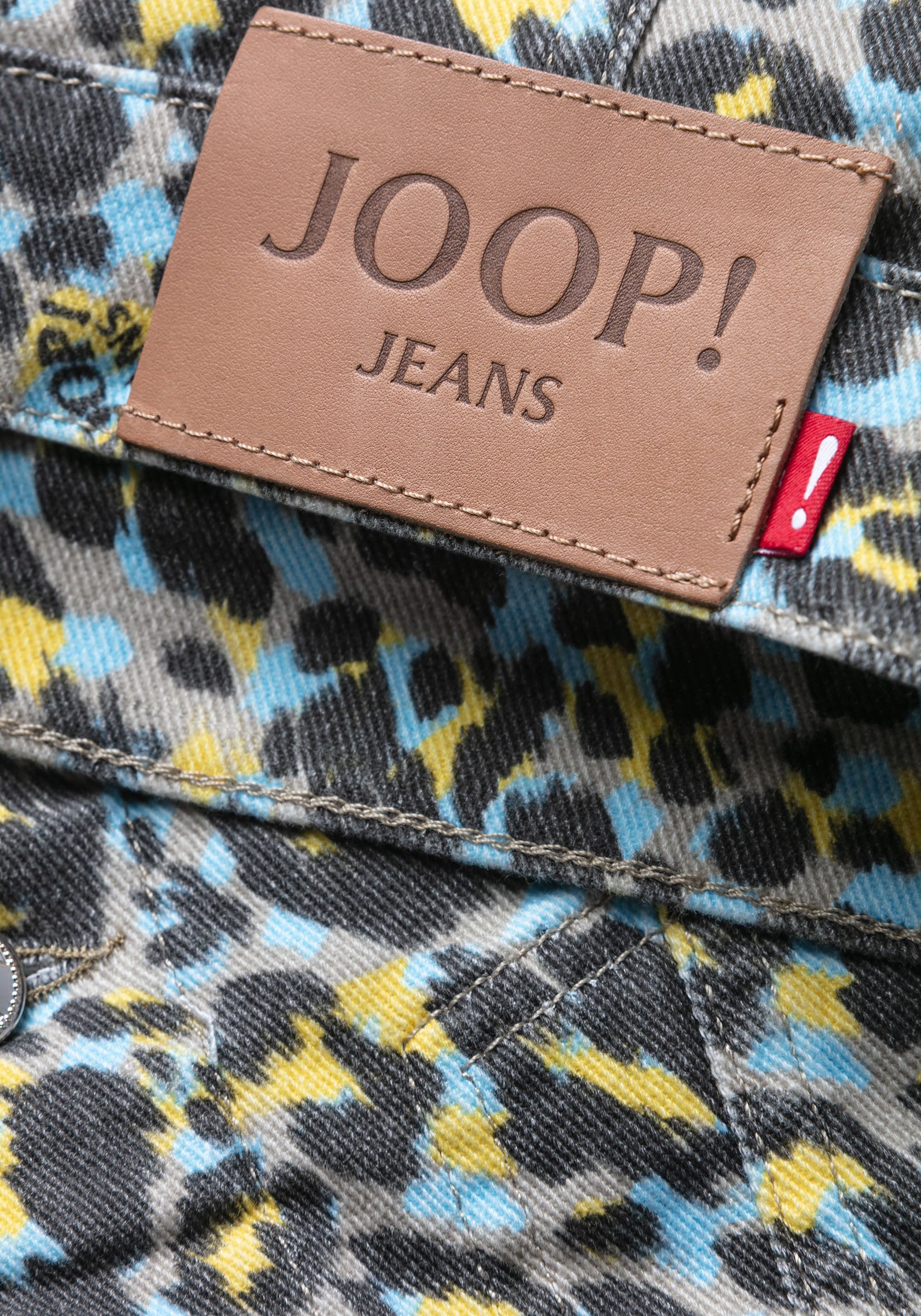 Joop Jeansjack Ike met all-over dierenprint