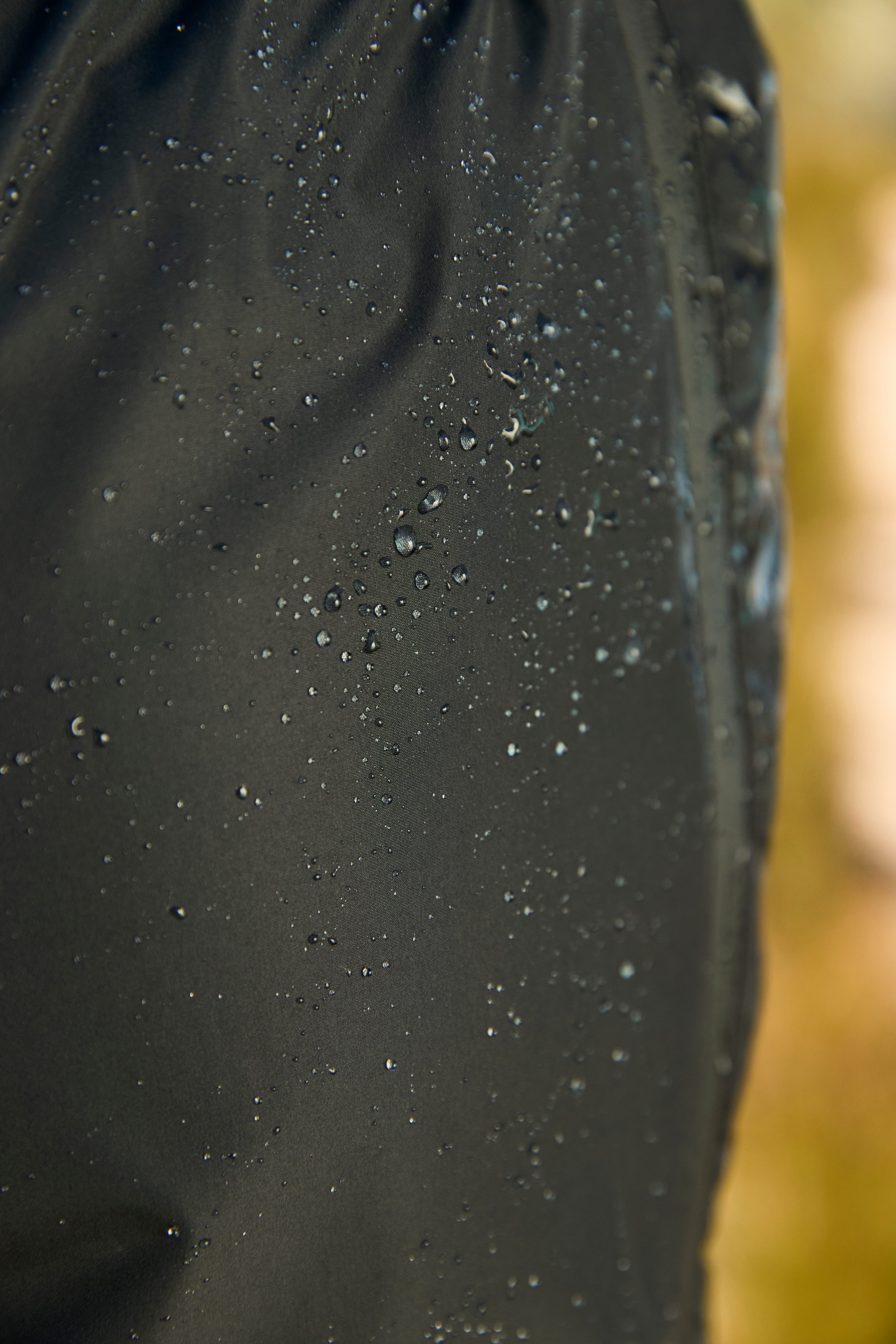 vivance active Regenbroek Tsunami Jogger met 2-weg opening langs het been