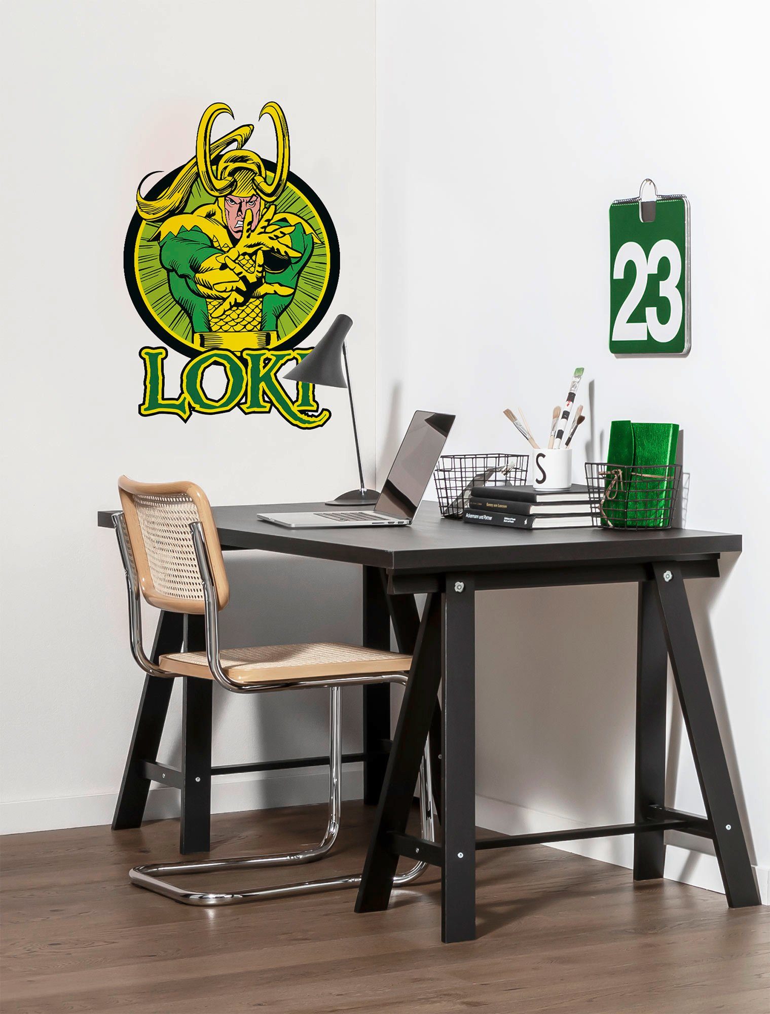 Komar Wandfolie Loki Comic Classic - afm. 50 x 70 cm zelfklevend, wandstickers, kinderkamer (1 stuk)