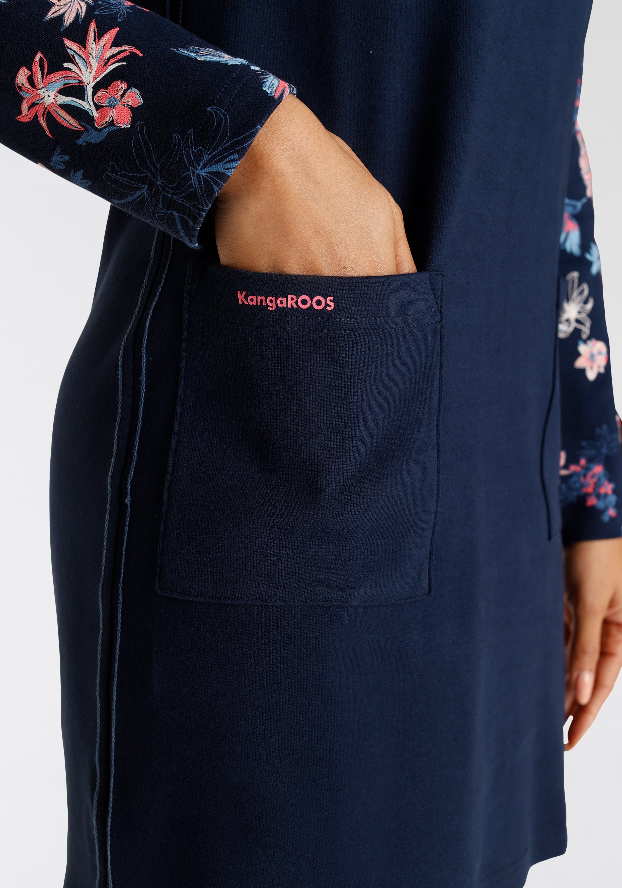 KangaROOS Sweatjurk met bedrukte raglanmouwen in hawaï-look