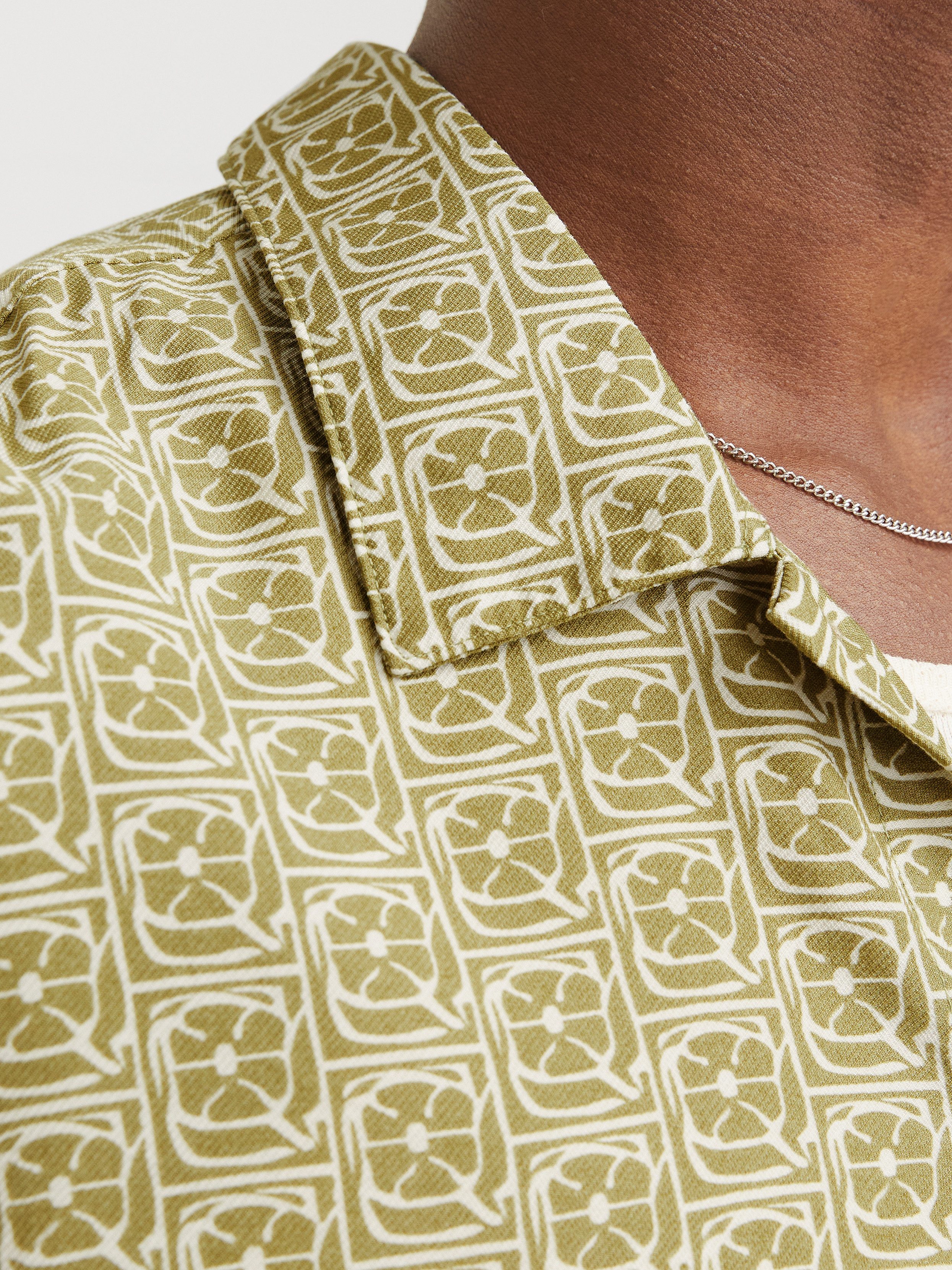 Jack & Jones Overhemd met korte mouwen JORMARSHALL ISLINGTON AOP SHIRT SS SN