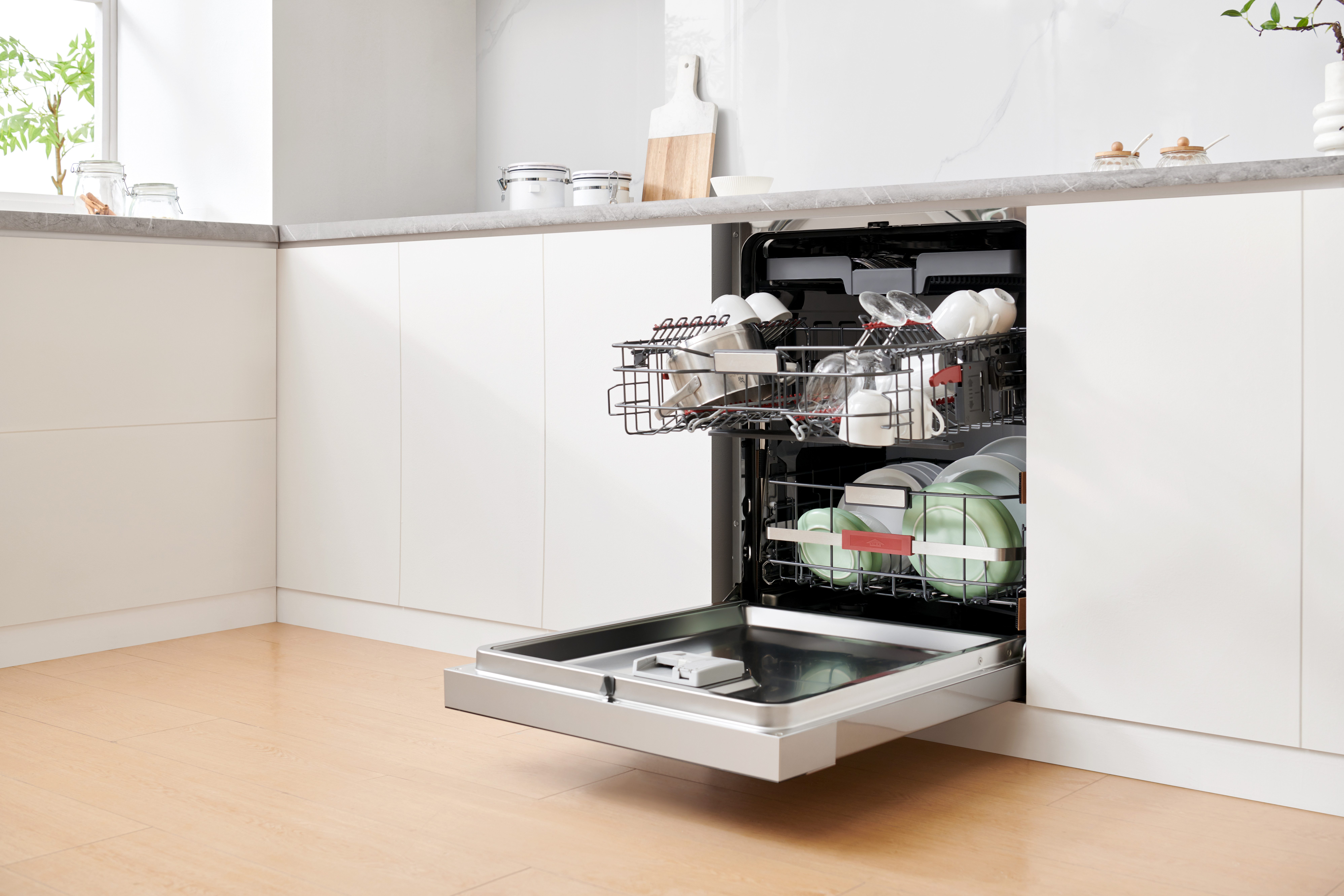 Hanseatic Onderbouwvaatwasser HGU6082B147931ES, 82 cm x 60 cm, Onderkorf met comfortabele heftechniek