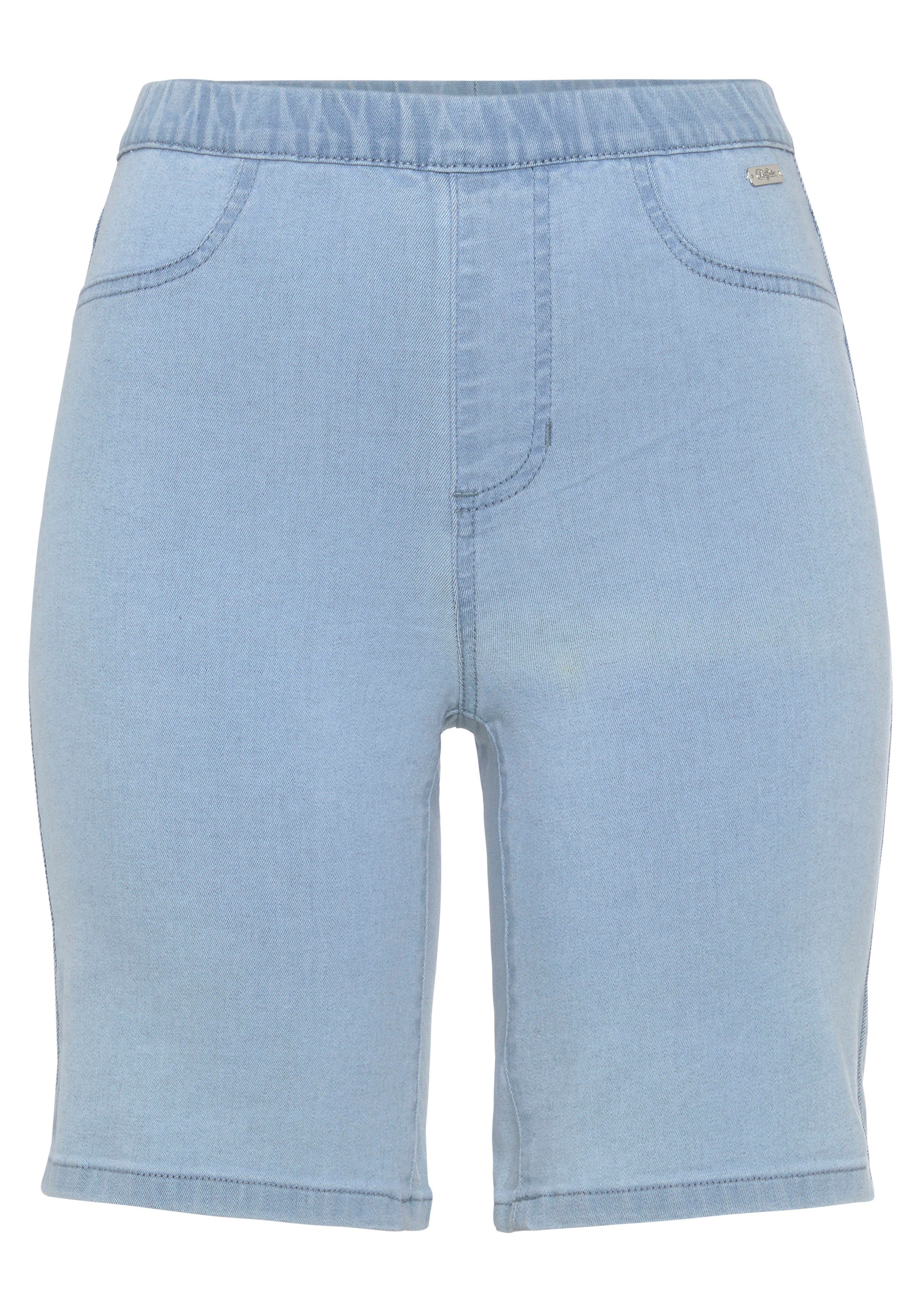 Buffalo Bermuda in elastische denim met twee achterzakken