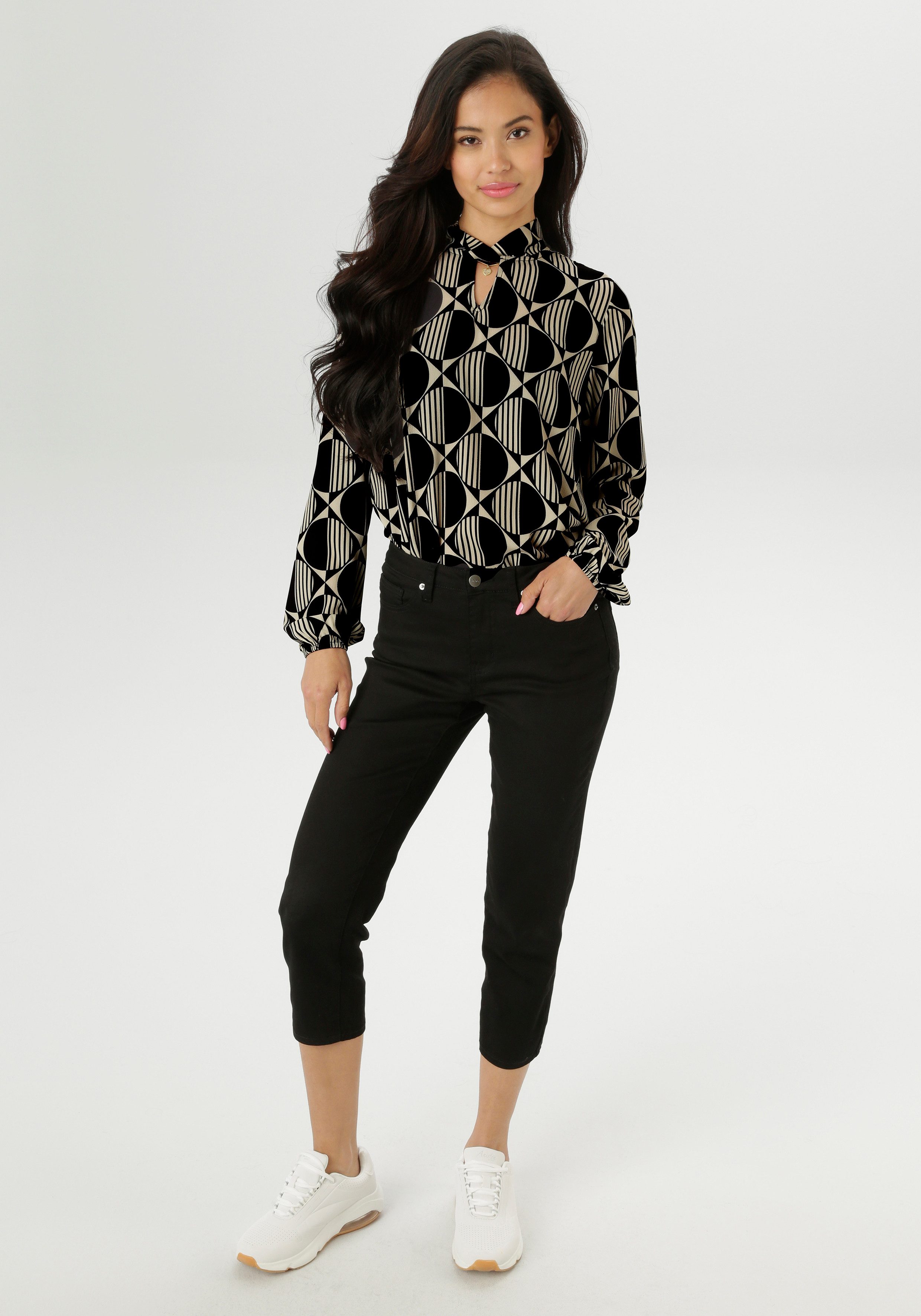 Aniston SELECTED Blouse zonder sluiting met aantrekkelijke halslijn - nieuwe collectie